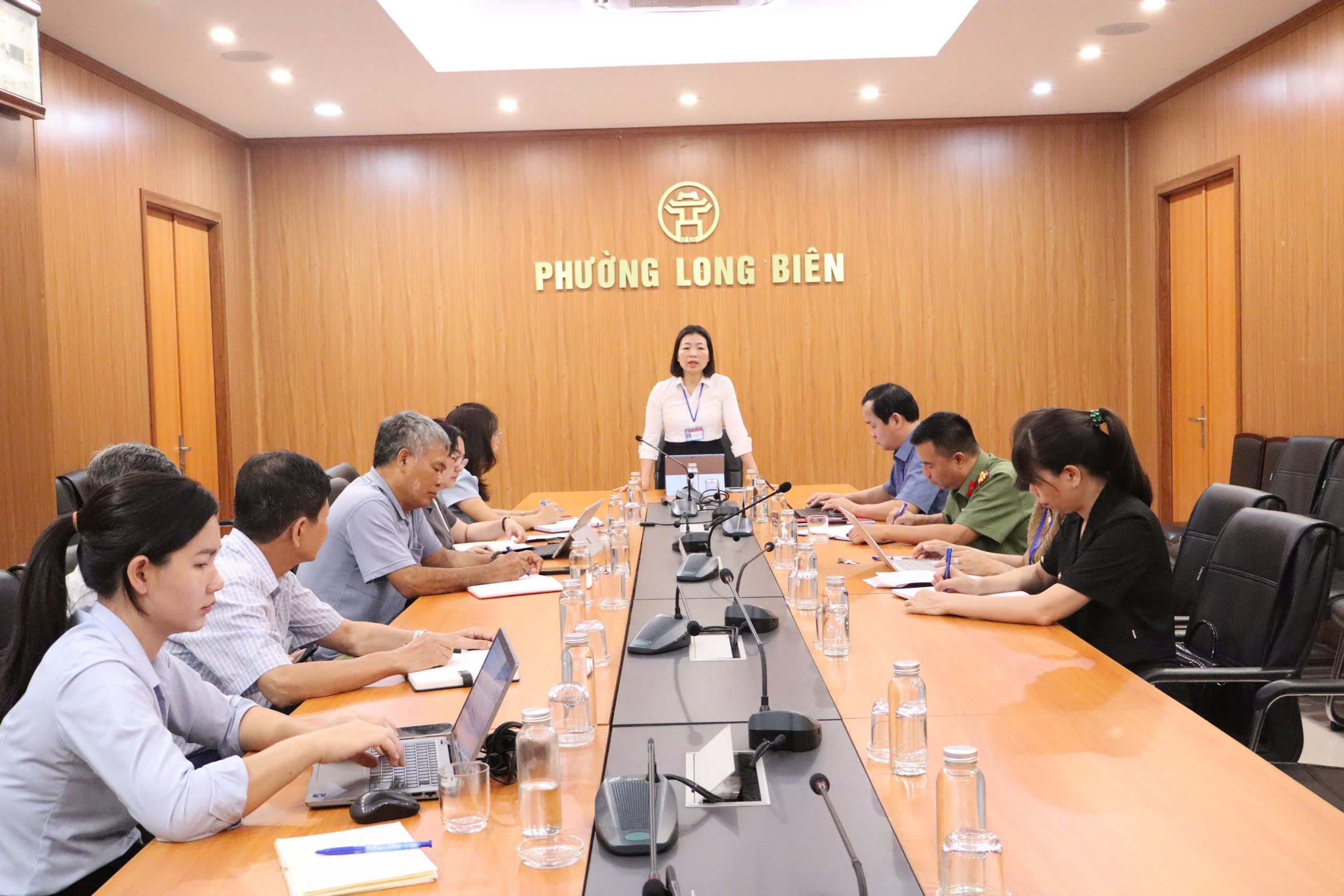 Phường Long Biên nâng cao hiệu quả công tác nắm bắt dư luận xã hội, chủ động giải quyết các vấn đề dân sinh sau sắp xếp tổ dân phố