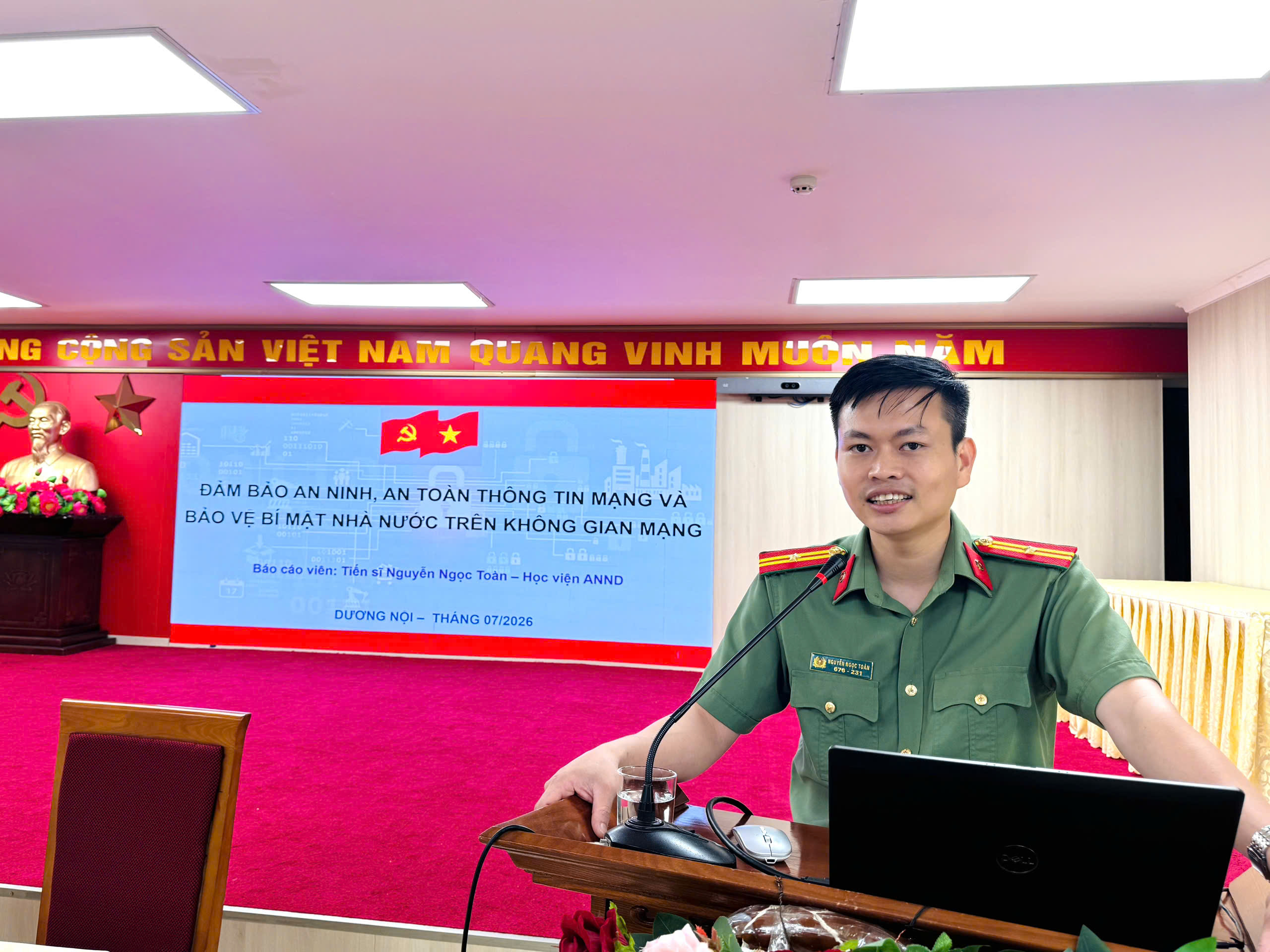Phường Dương Nội nâng cao năng lực bảo đảm an toàn, an ninh mạng và bảo vệ bí mật nhà nước cho đội ngũ cán bộ