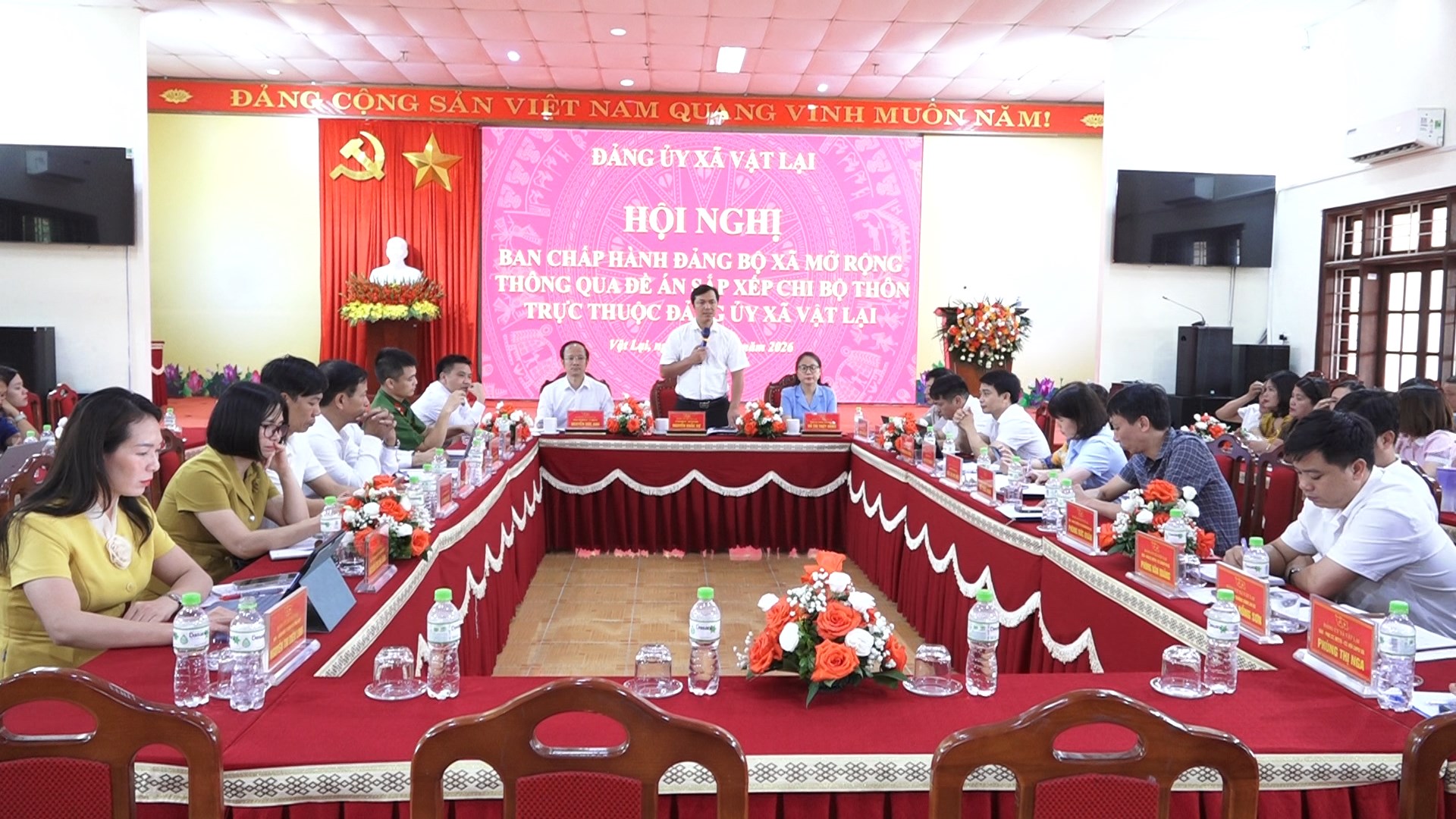 Xã Vật Lại thống nhất Đề án sắp xếp chi bộ thôn, củng cố tổ chức cơ sở đảng theo mô hình mới
