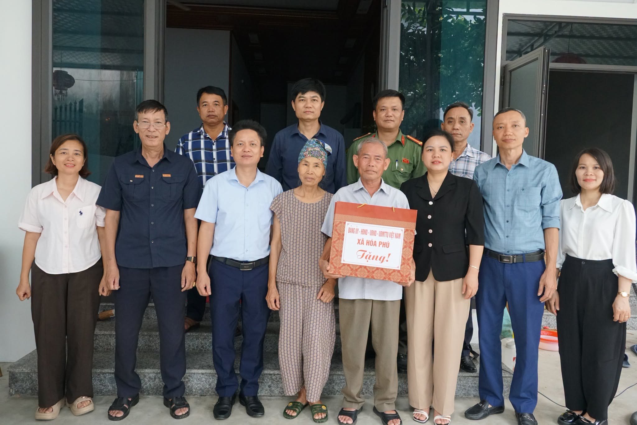 Xã Hòa Phú tổ chức 7 đoàn công tác tri ân người có công, lan tỏa truyền thống “Uống nước nhớ nguồn”