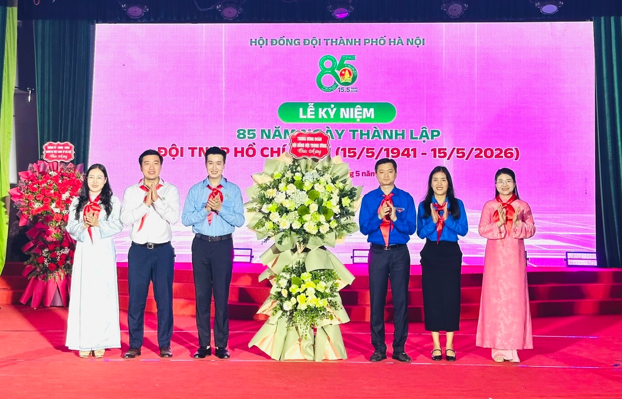 Hội đồng Đội thành phố Hà Nội kỷ niệm 85 năm thành lập Đội Thiếu niên Tiền phong Hồ Chí Minh, tôn vinh những đóng góp vì thế hệ măng non