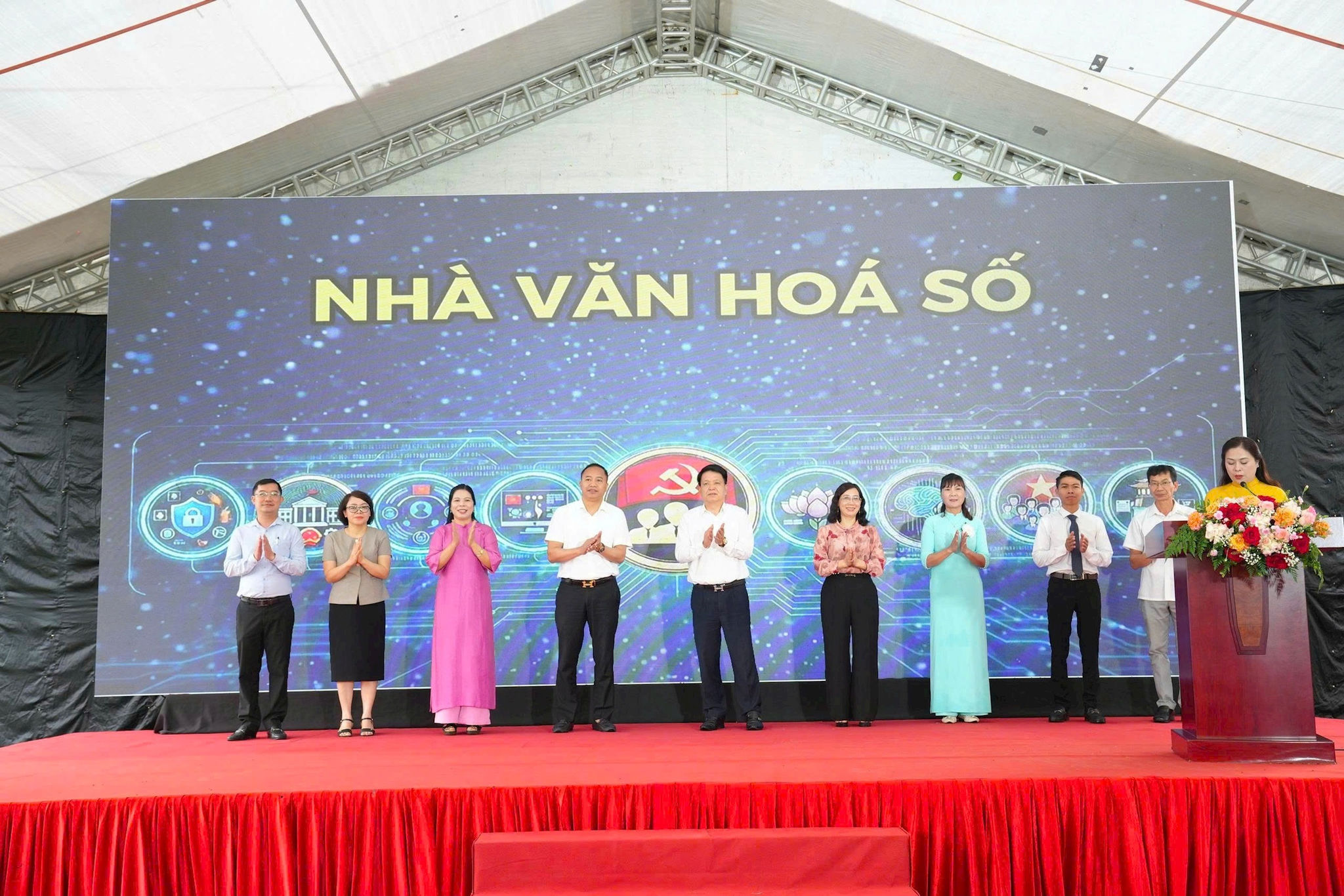 Xã Đông Anh tiên phong xây dựng “Nhà văn hóa số”, thí điểm “Chi bộ số, đảng viên số” từ cơ sở