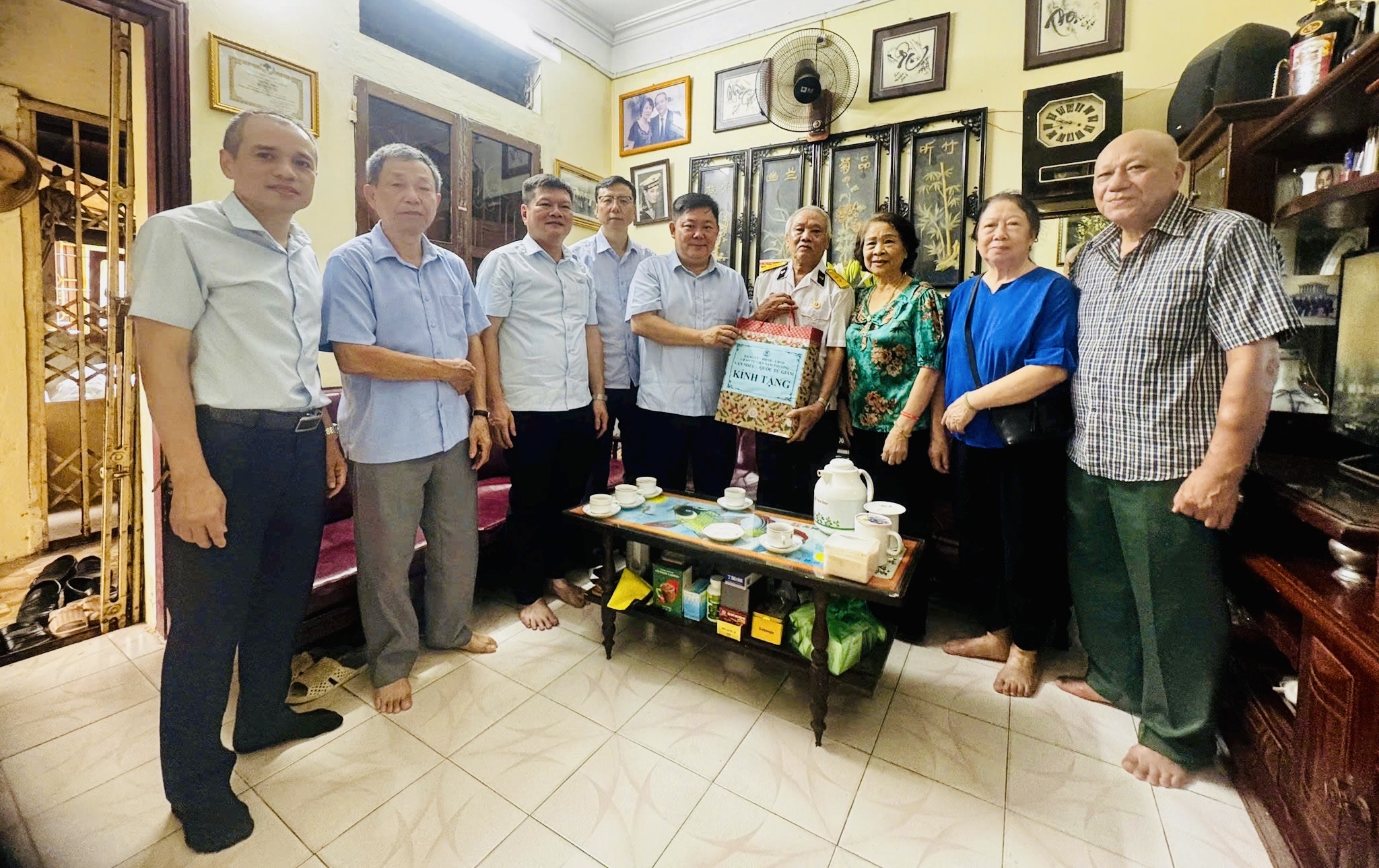 Phường Văn Miếu - Quốc Tử Giám lan tỏa nghĩa tình tri ân qua chuỗi hoạt động chăm lo người có công với cách mạng