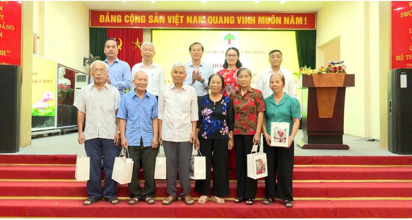 Xã Sơn Đồng phát huy vai trò người cao tuổi sau kiện toàn tổ chức, xây dựng tổ chức Hội vững mạnh trong giai đoạn mới