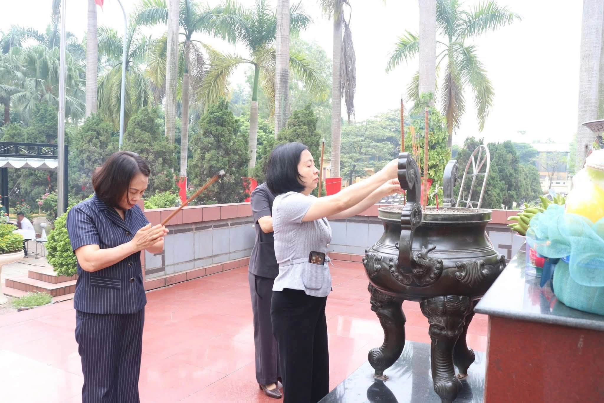 Phường Thượng Cát lan tỏa đạo lý "Uống nước nhớ nguồn" bằng nhiều hoạt động tri ân người có công