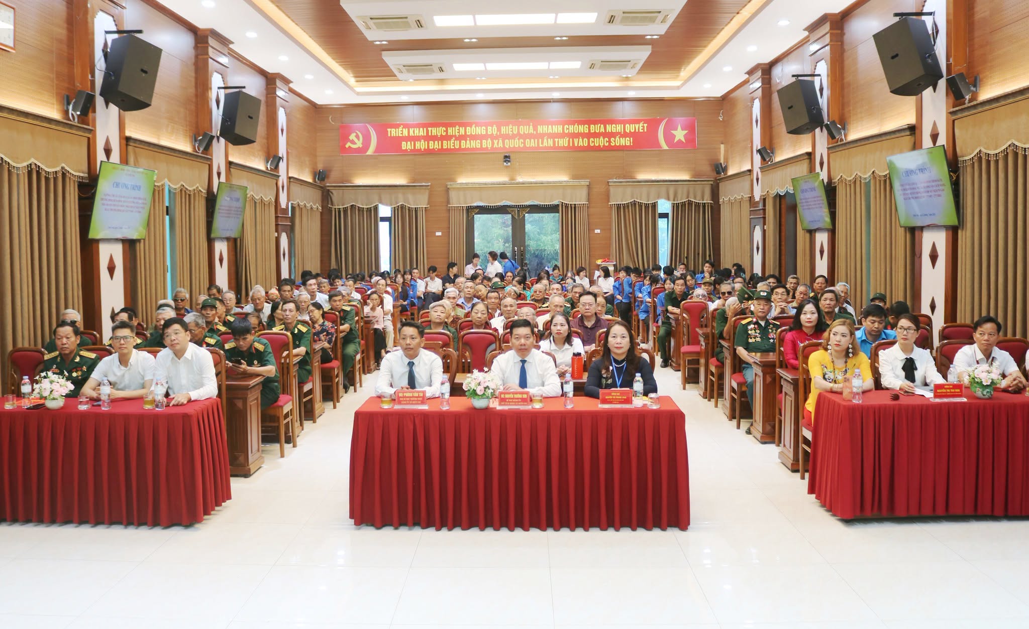 Xã Quốc Oai gặp mặt tri ân người có công, lan tỏa truyền thống yêu nước tới thế hệ trẻ