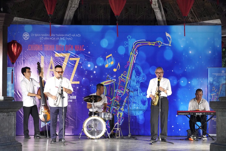 Chương trình “Âm nhạc cuối tuần” lan tỏa sức sống văn hóa giữa không gian di sản Thủ đô