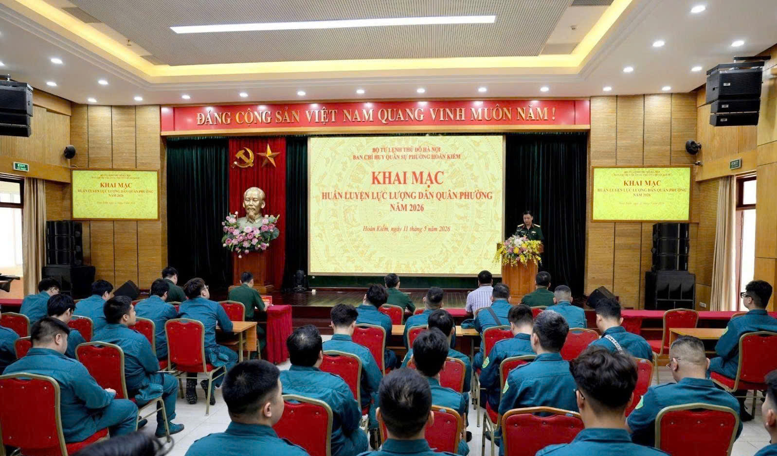 Phường Hoàn Kiếm đổi mới huấn luyện, nâng cao năng lực sẵn sàng chiến đấu của lực lượng dân quân