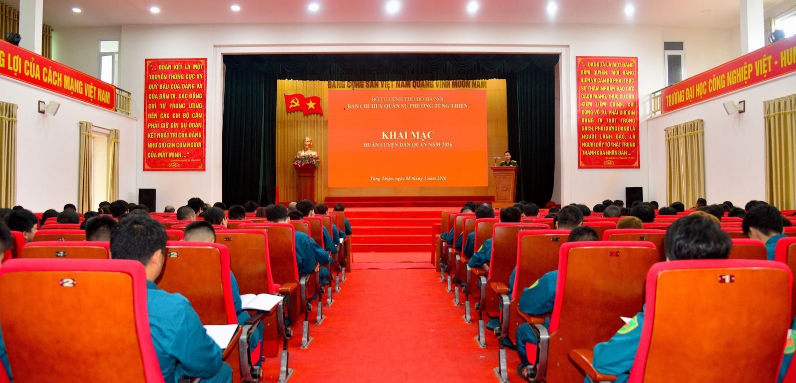 Phường Tùng Thiện nâng cao chất lượng huấn luyện, xây dựng lực lượng dân quân vững mạnh