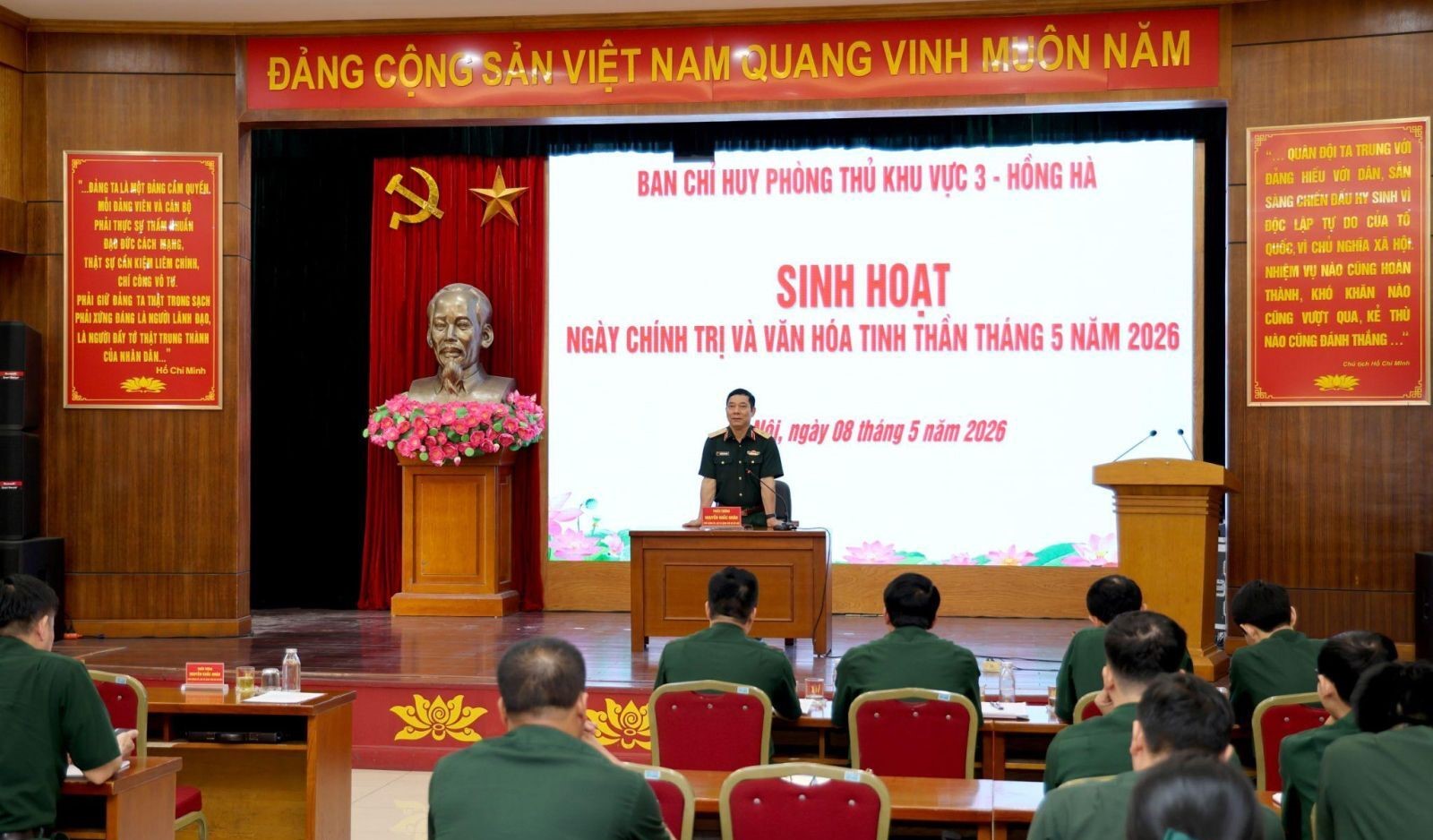 Ban Chỉ huy PTKV3-Hồng Hà tăng cường đối thoại, củng cố bản lĩnh chính trị trong Ngày Chính trị và văn hóa tinh thần