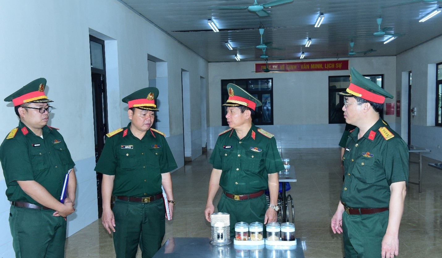 Trung đoàn 757 phát huy dân chủ, chăm lo đời sống bộ đội trong Ngày Chính trị và văn hóa tinh thần