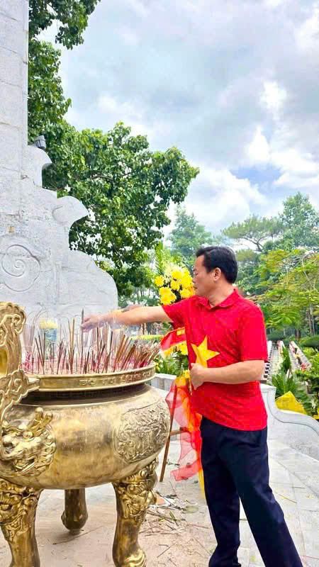 Phường Hồng Hà lan tỏa truyền thống "Uống nước nhớ nguồn" qua chuỗi hoạt động tri ân các Anh hùng liệt sĩ