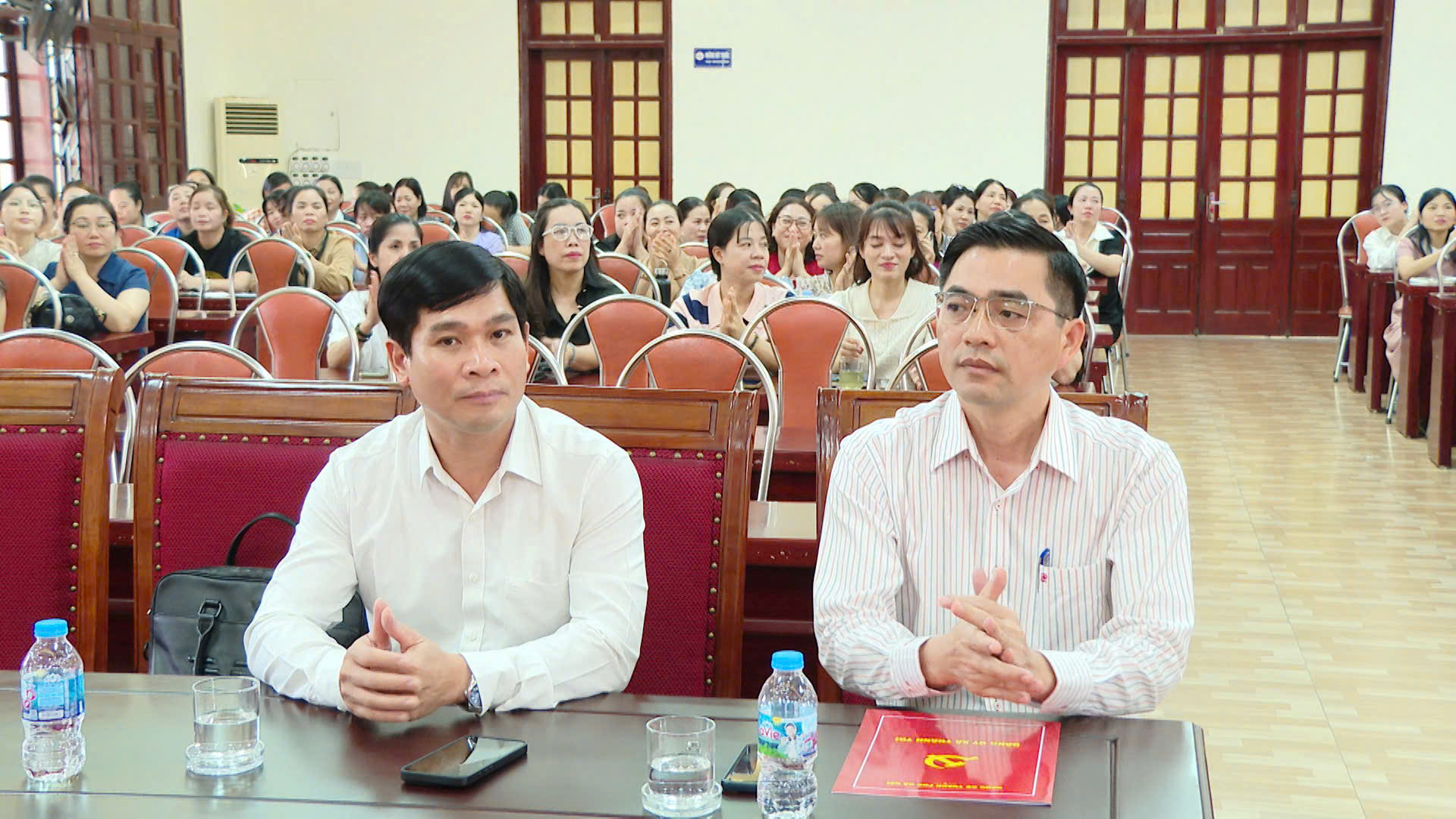 Khai mạc lớp bồi dưỡng lý luận chính trị hè năm 2026 cho cán bộ quản lý, giáo viên mầm non