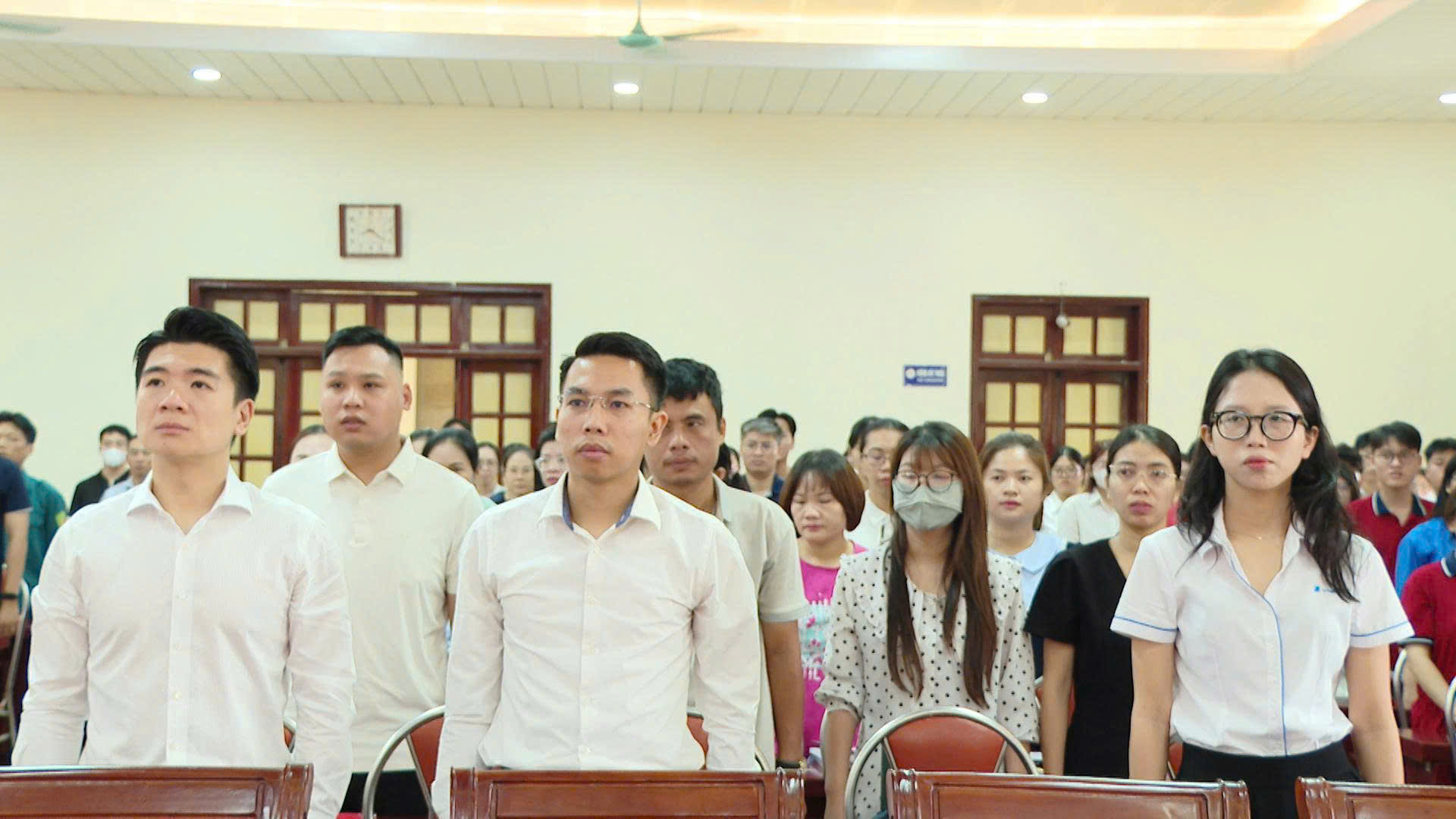 Khai giảng lớp bồi dưỡng nhận thức về Đảng cho hơn 200 quần chúng ưu tú