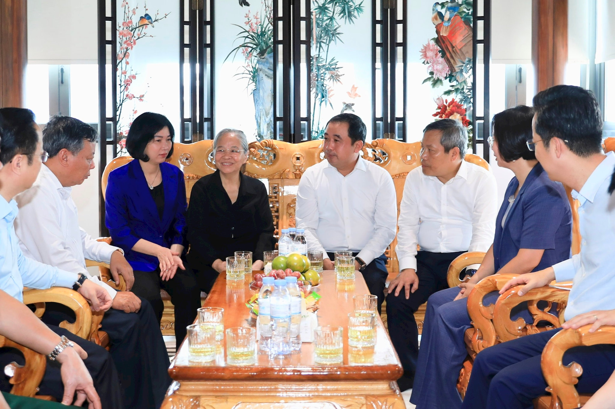Lãnh đạo Thành phố dâng hương tưởng nhớ cố Tổng Bí thư Nguyễn Phú Trọng