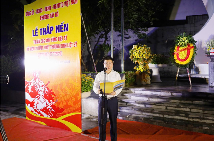 Phường Tây Hồ thắp nến tri ân, lan tỏa đạo lý “Uống nước nhớ nguồn” nhân kỷ niệm 79 năm Ngày Thương binh - Liệt sĩ