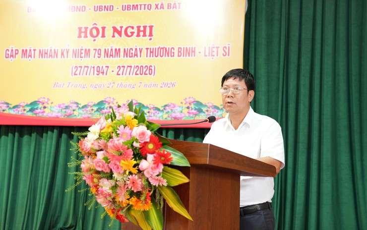 Xã Bát Tràng tổ chức gặp mặt tri ân người có công với cách mạng nhân kỷ niệm 79 năm Ngày Thương binh - Liệt sĩ