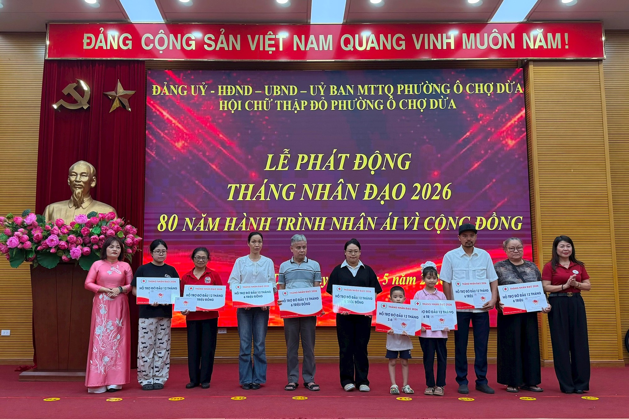 Phường Ô Chợ Dừa lan tỏa “hành trình nhân ái”, tiếp sức những hoàn cảnh khó khăn