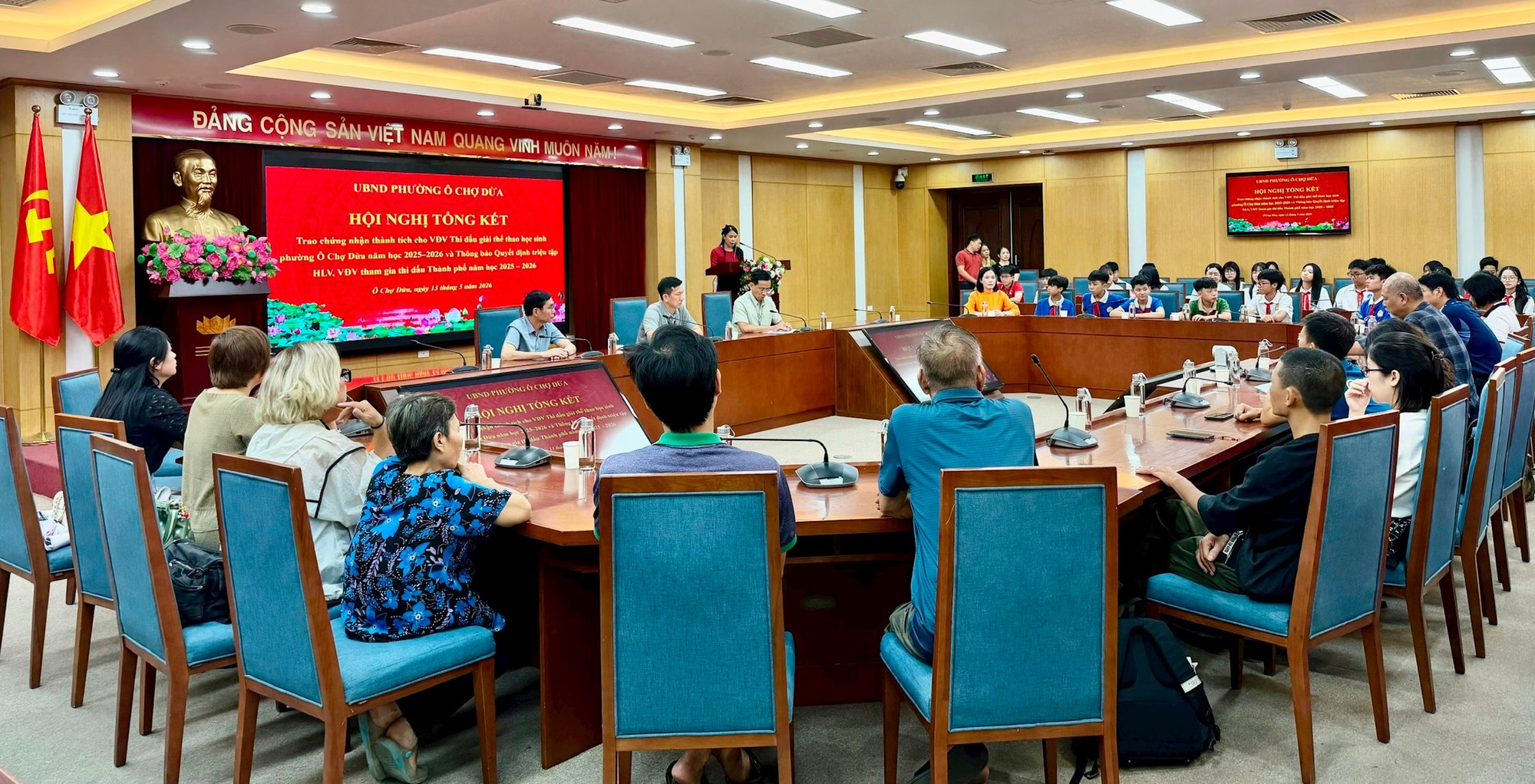 Phường Ô Chợ Dừa vinh danh 88 học sinh xuất sắc tại Giải thể thao học sinh năm học 2025-2026