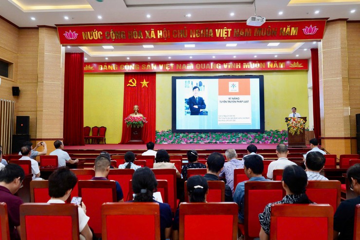 Xã Tây Phương nâng cao năng lực hòa giải viên cơ sở, tăng hiệu quả giải quyết mâu thuẫn từ địa bàn dân cư