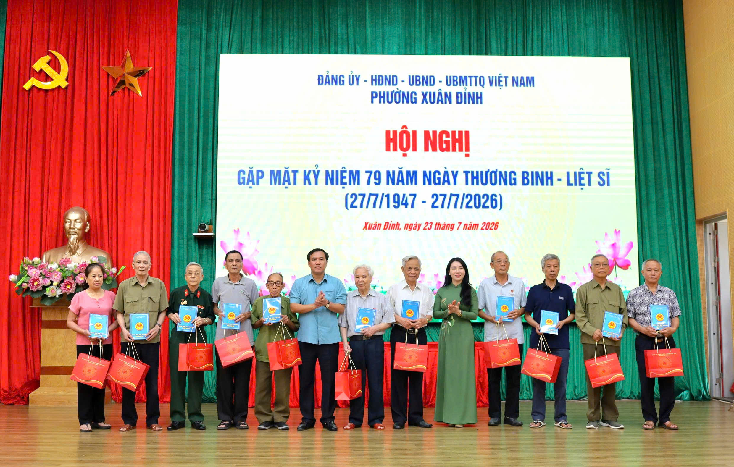 Phường Xuân Đỉnh lan tỏa đạo lý tri ân, chăm lo thiết thực người có công với cách mạng