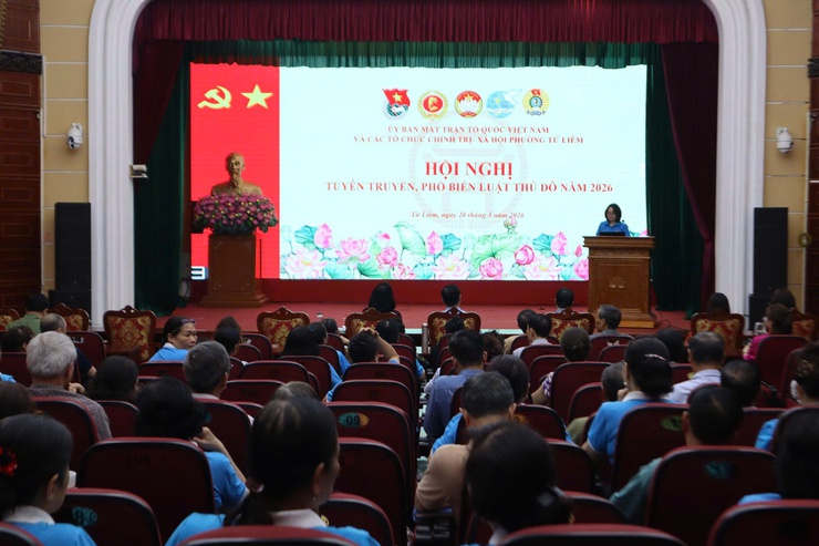 Phường Từ Liêm nâng cao nhận thức pháp luật, lan tỏa những điểm mới của Luật Thủ đô năm 2026 đến cán bộ và nhân dân