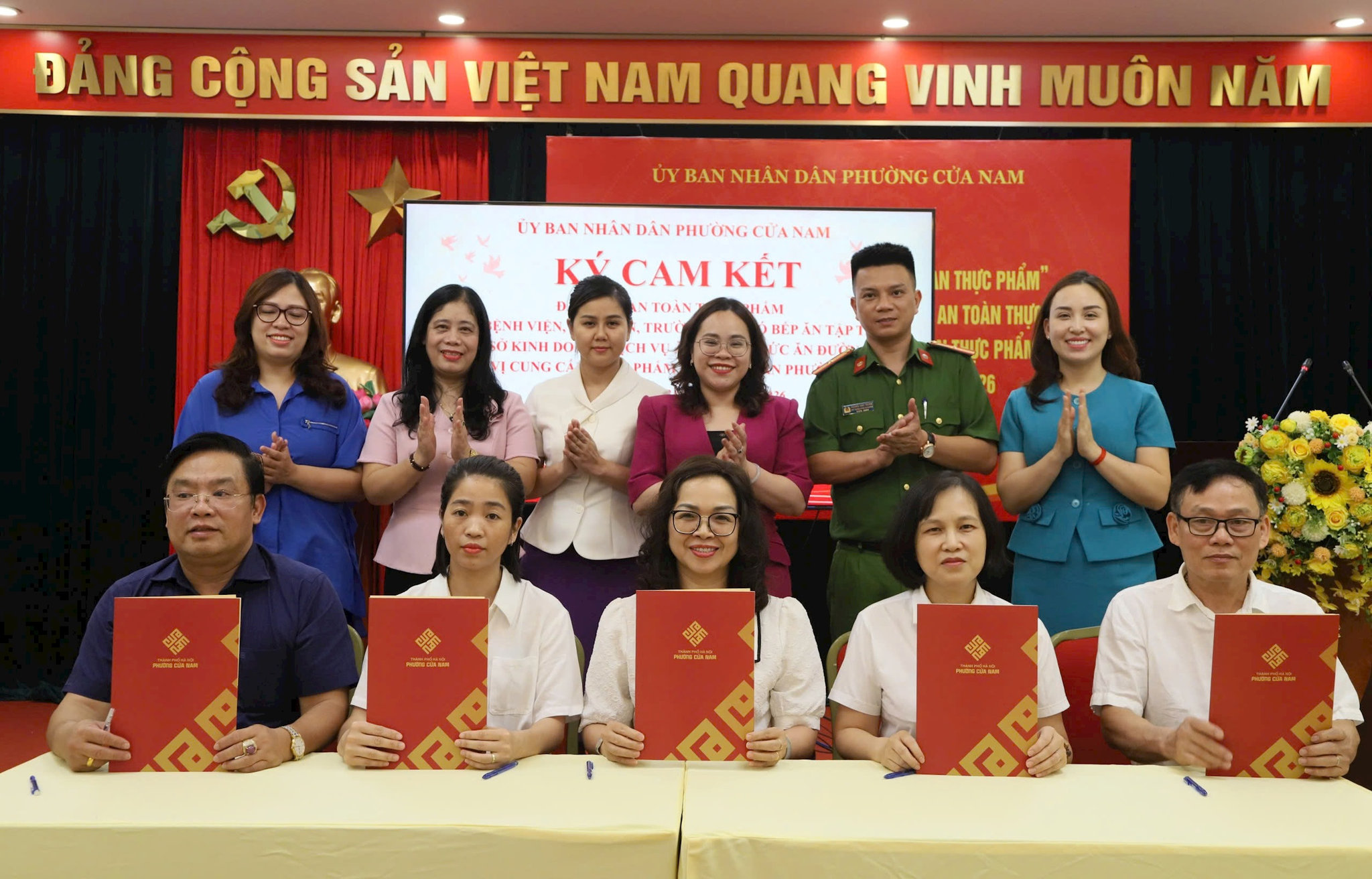 Phường Cửa Nam lập 5 Tổ giám sát cộng đồng, tập trung xử lý “điểm nghẽn” an toàn thực phẩm