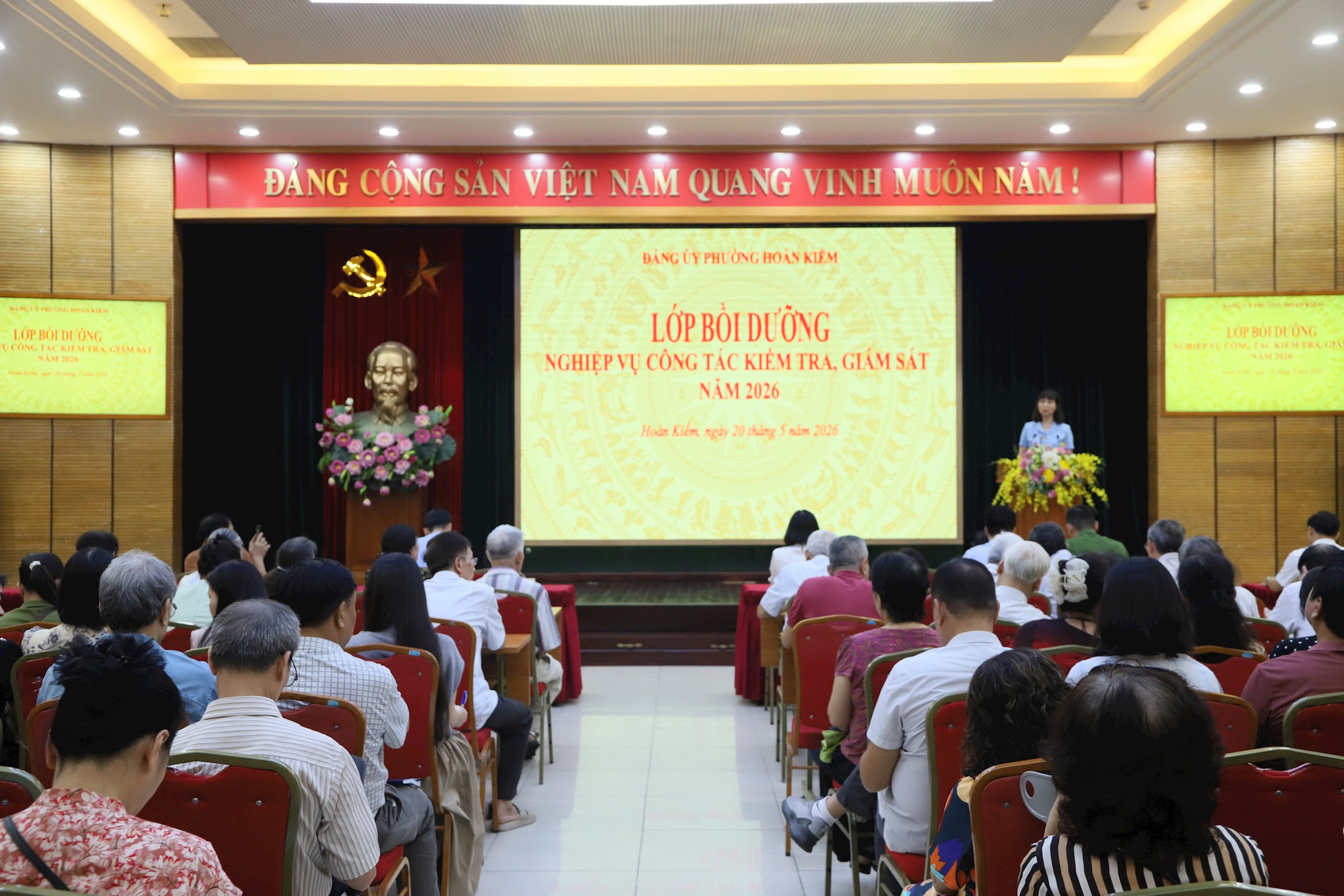 Phường Hoàn Kiếm nâng cao năng lực kiểm tra, giám sát, siết chặt kỷ luật, kỷ cương trong công tác xây dựng Đảng