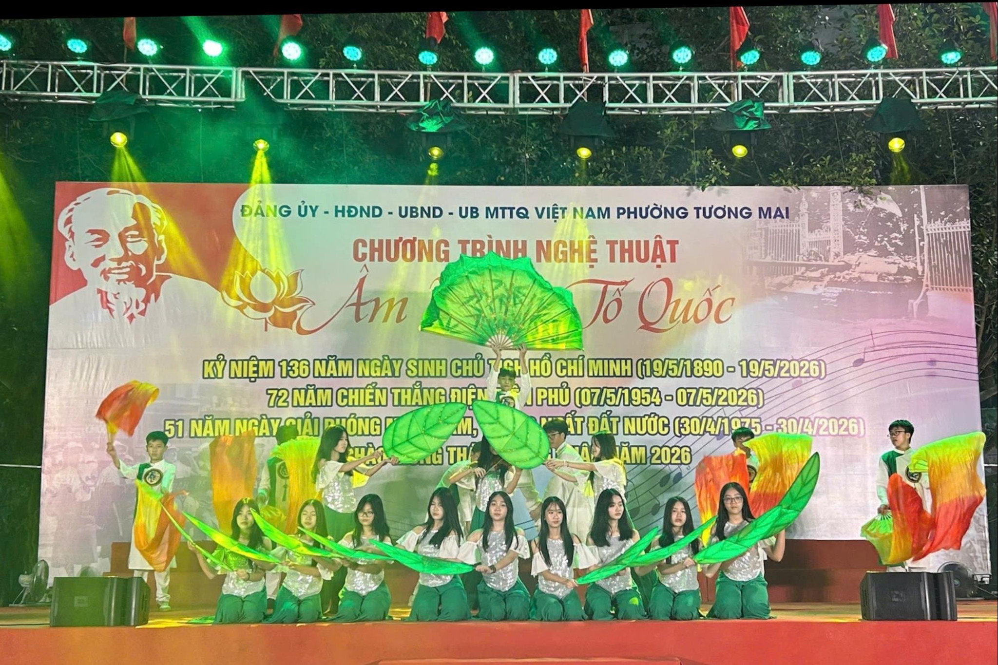 Phường Tương Mai lan tỏa hào khí dân tộc qua chương trình nghệ thuật “Âm vang Tổ quốc”