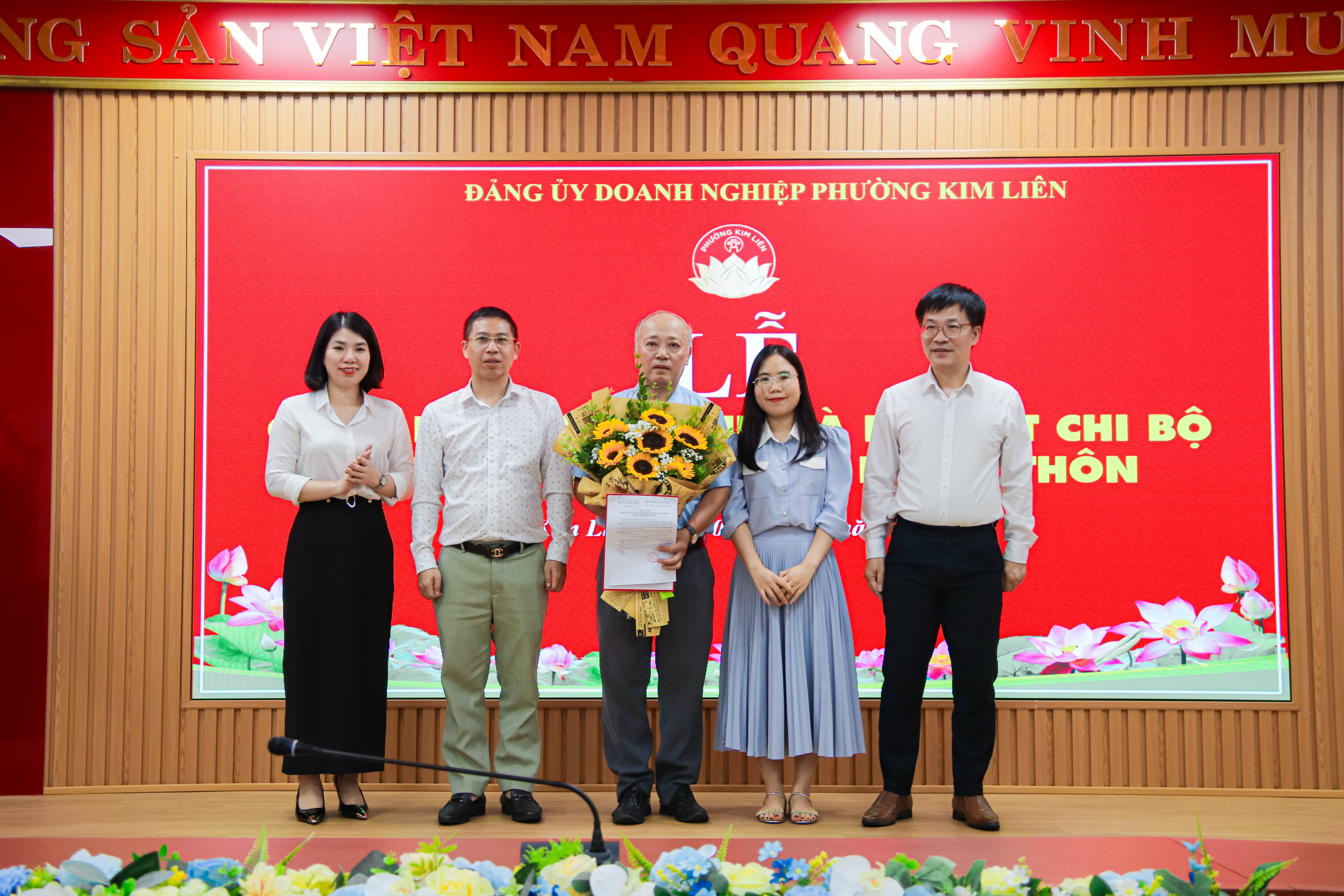 Đảng bộ Doanh nghiệp phường Kim Liên củng cố vai trò hạt nhân chính trị, đồng hành cùng doanh nghiệp phát triển