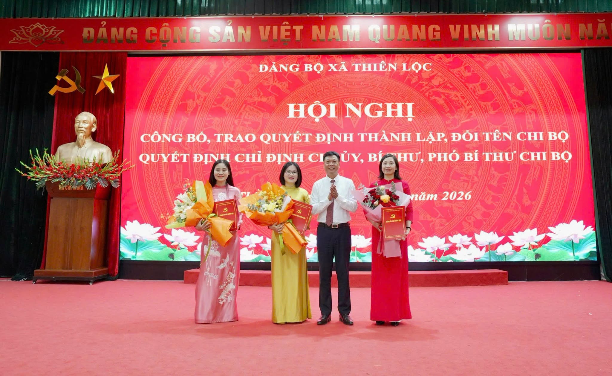 Xã Thiên Lộc kiện toàn tổ chức đảng trong trường học