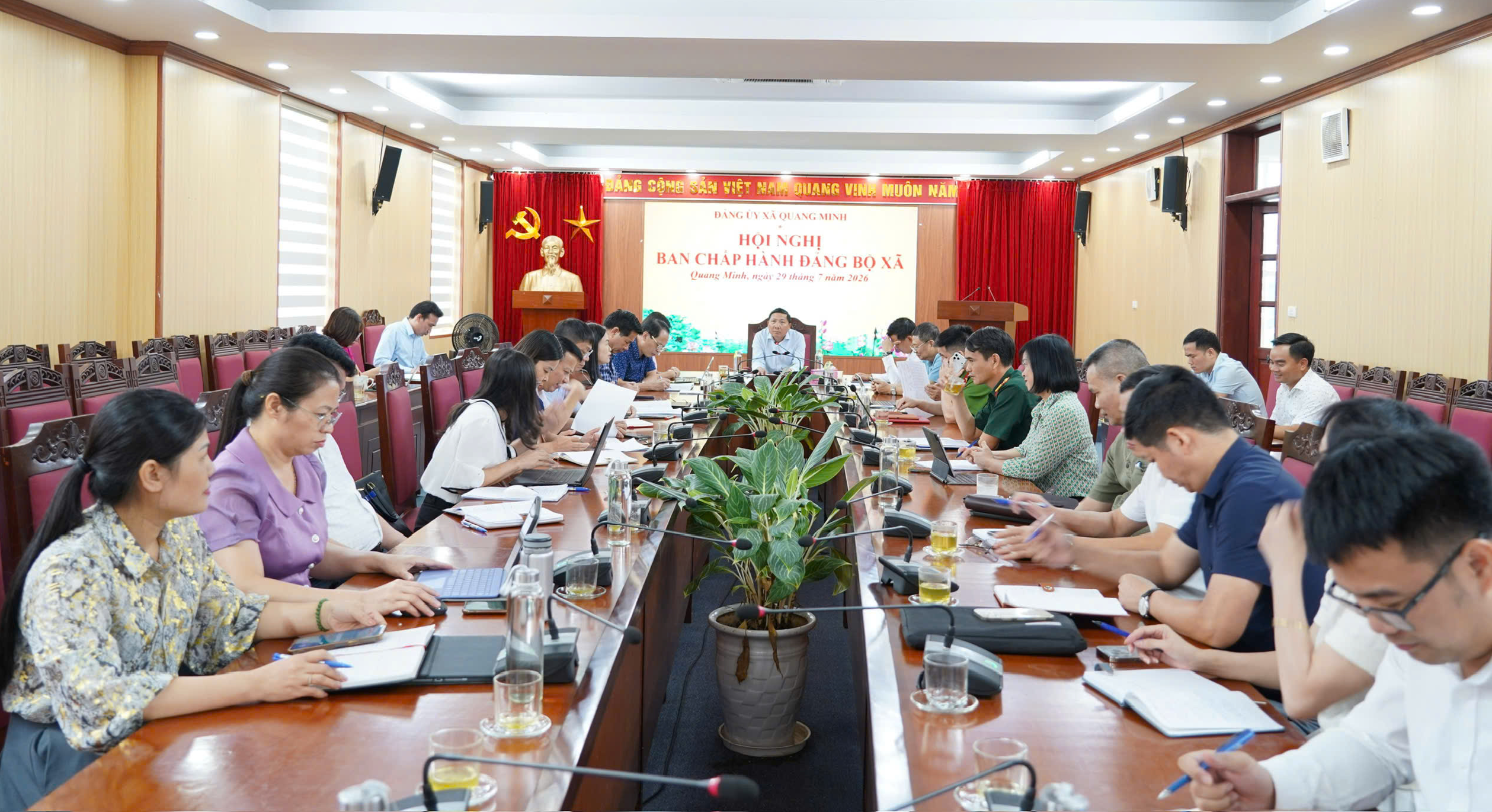 Ban Chấp hành Đảng bộ xã Quang Minh thông qua Đề án sắp xếp tổ chức đảng trong trường học, tạo nền tảng nâng cao năng lực lãnh đạo cơ sở
