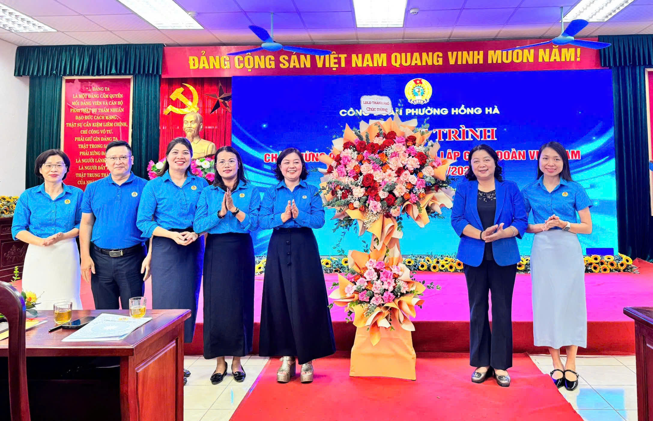 Tổ chức Công đoàn phường Hồng Hà nâng chất chăm lo người lao động