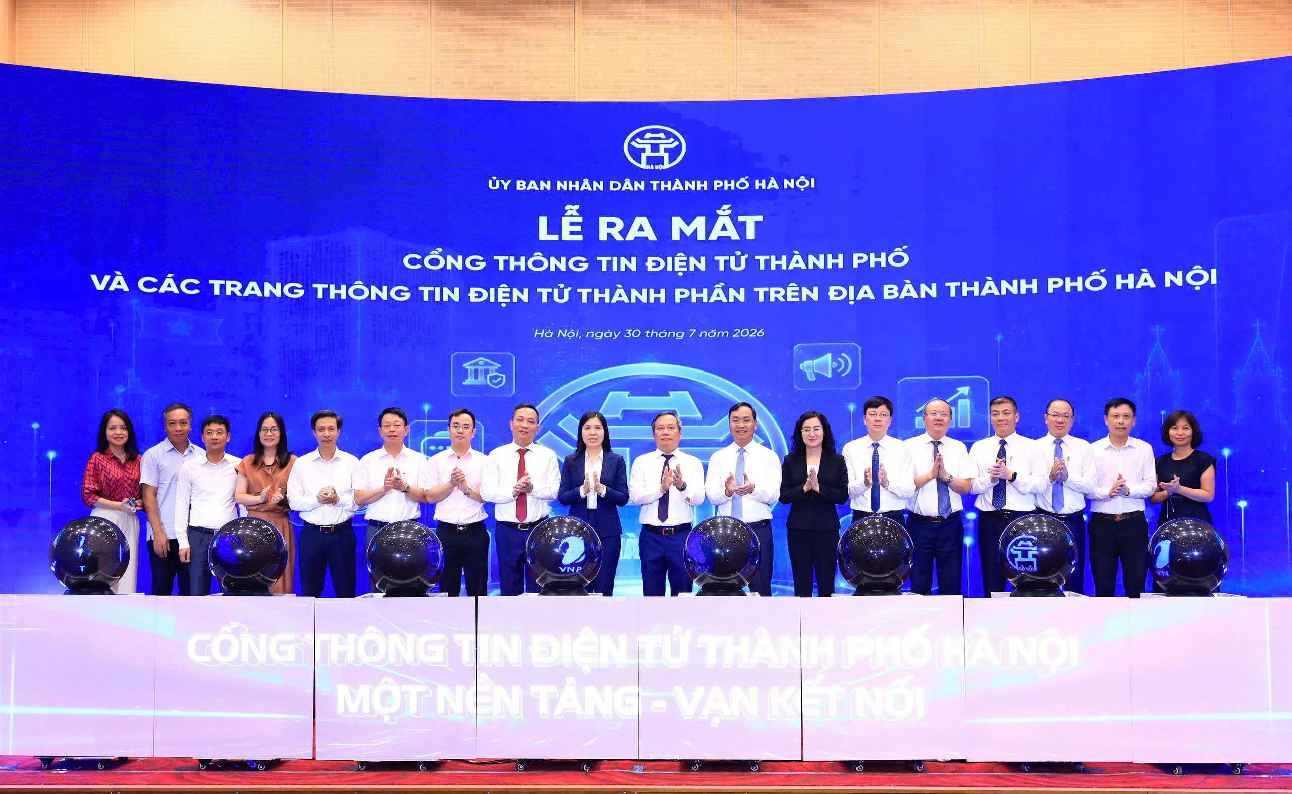 Thành phố Hà Nội ra mắt Cổng thông tin điện tử thành phố và các trang thông tin điện tử thành phần