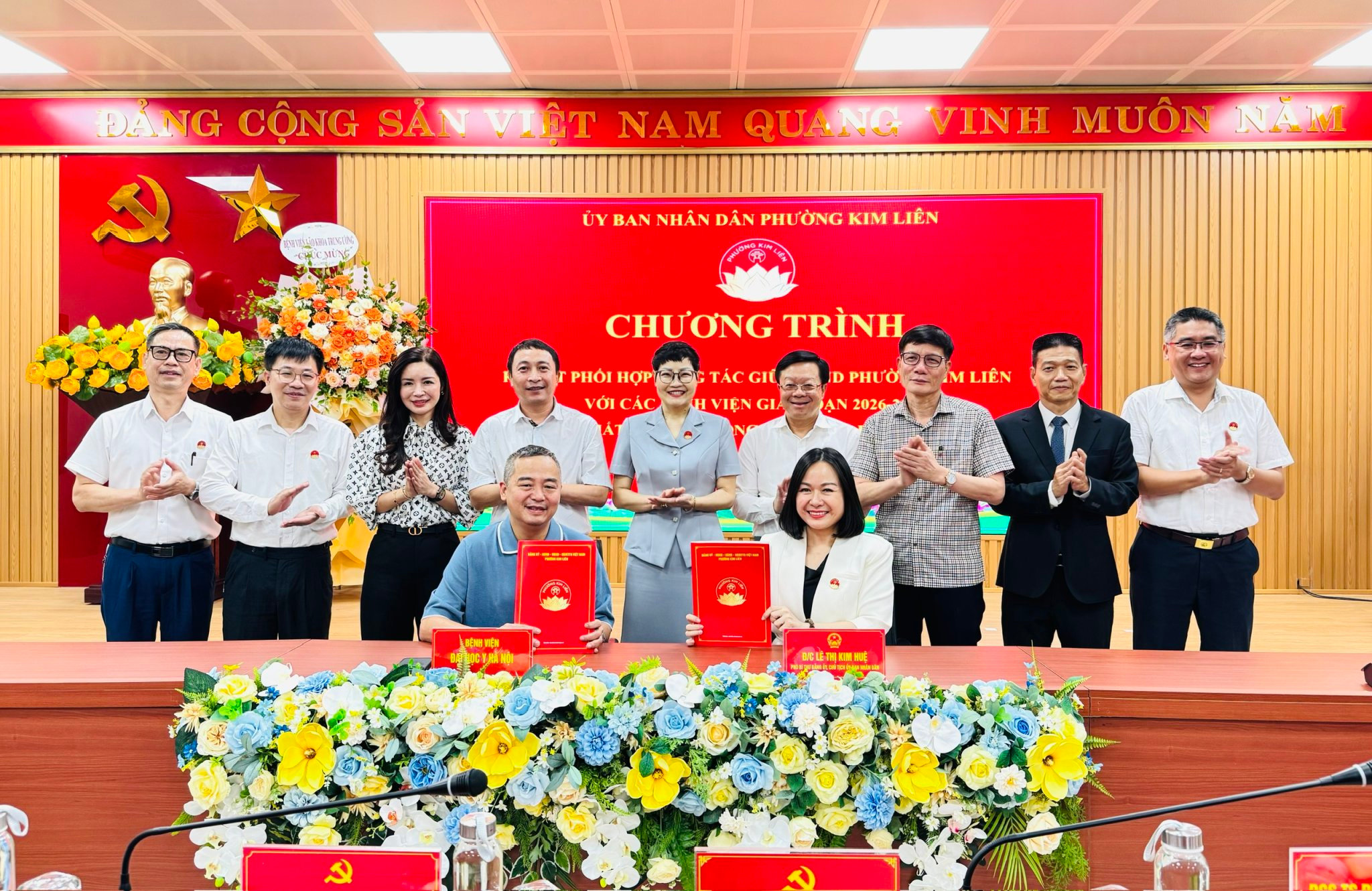 Phường Kim Liên liên kết, phối hợp với 6 bệnh viện, mở rộng mạng lưới chăm sóc sức khỏe chất lượng cao cho người dân