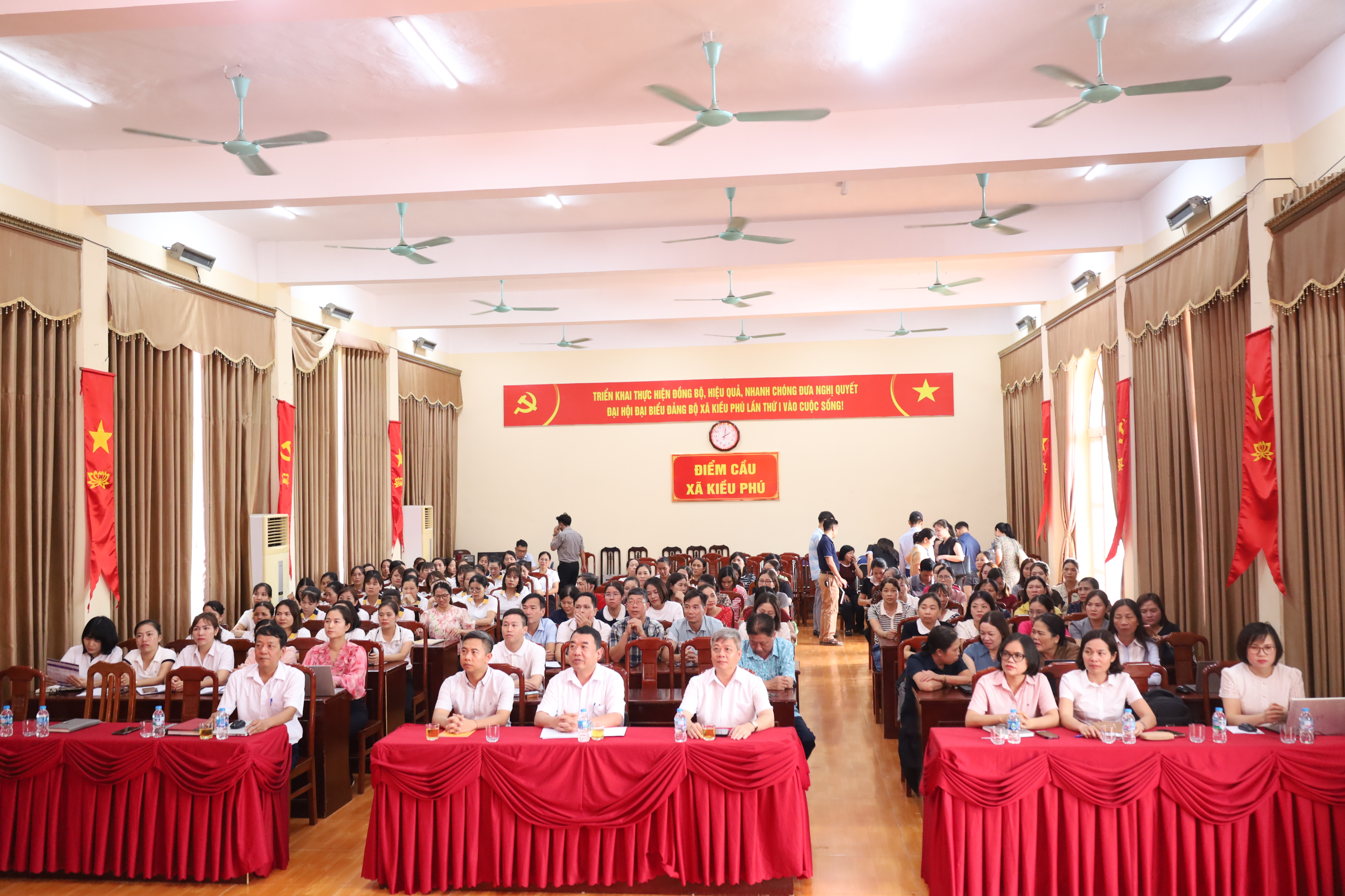 Xã Kiều Phú bồi dưỡng bản lĩnh chính trị, nâng cao trách nhiệm đội ngũ nhà giáo trước năm học mới