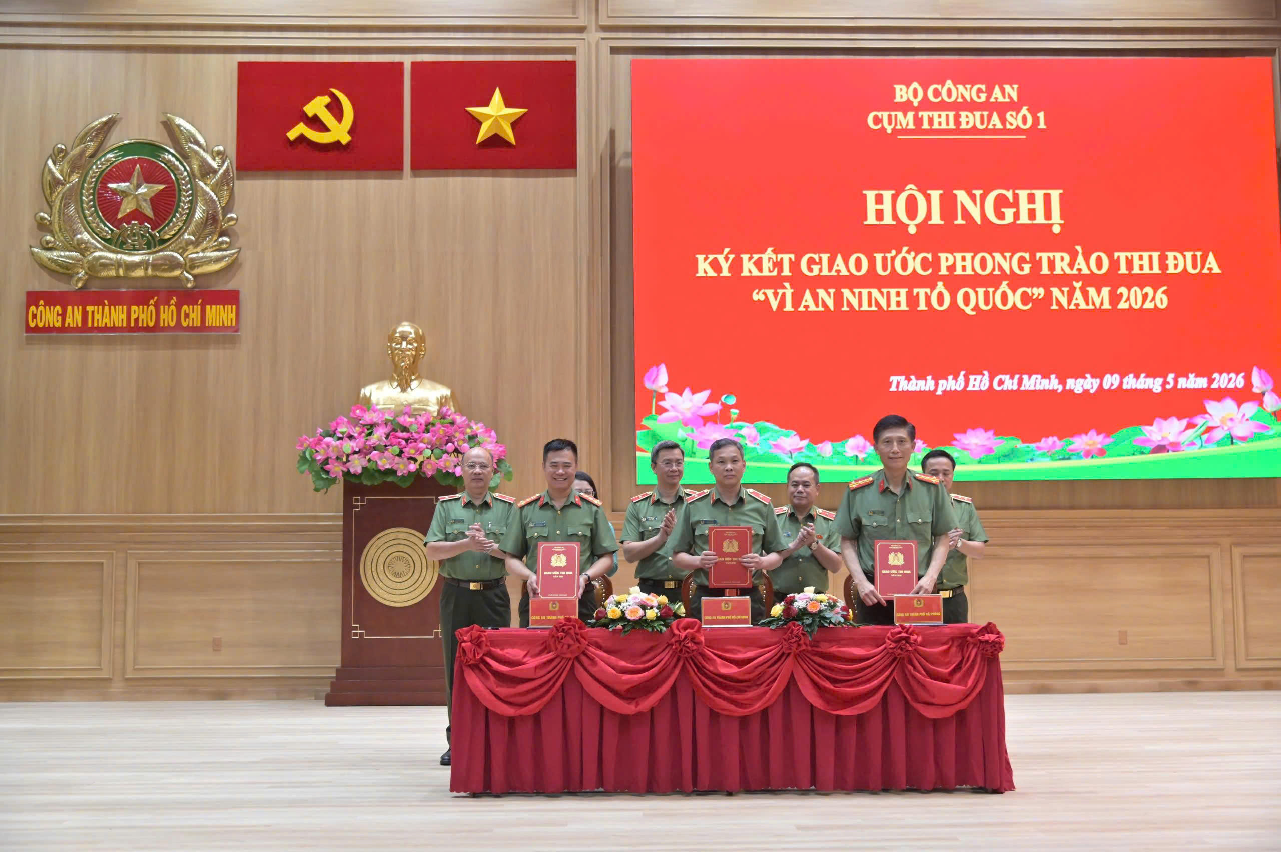 Công an ba thành phố lớn ký giao ước, quyết tâm tạo đột phá trong phong trào thi đua năm 2026