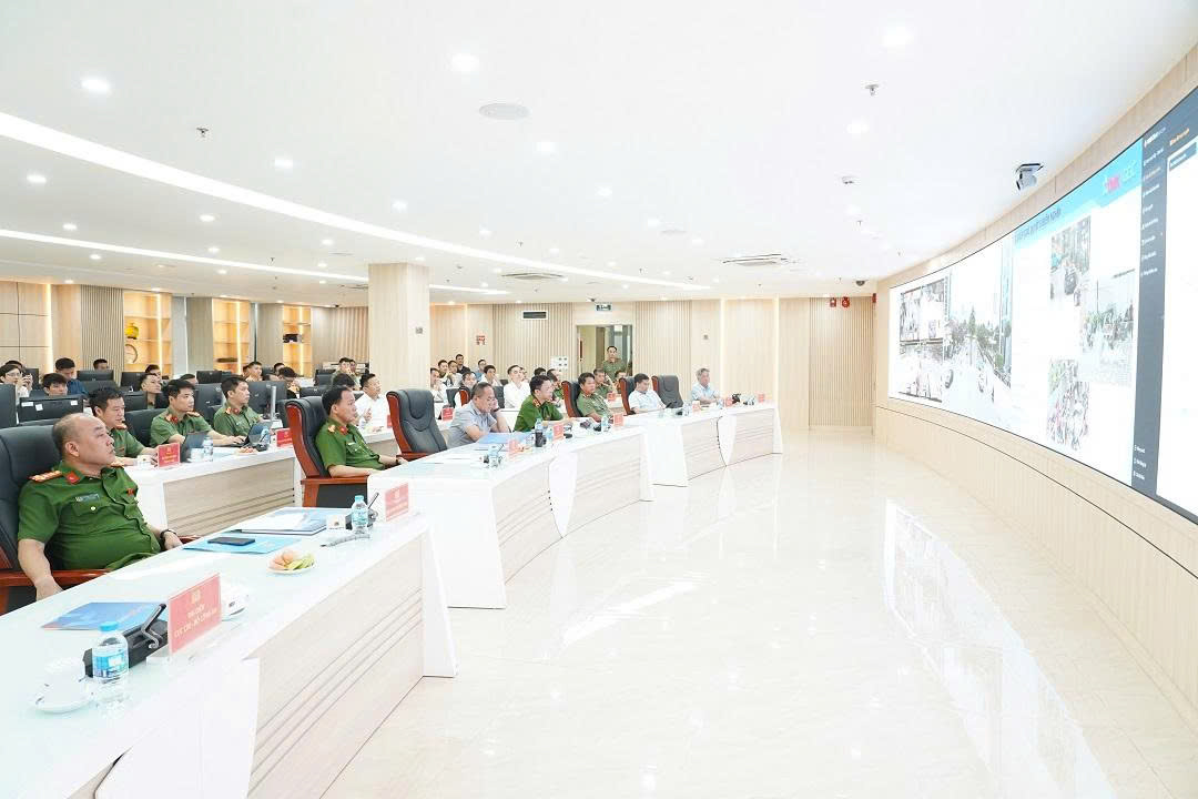 Hà Nội: Đánh giá hệ thống camera AI phục vụ quản trị đô thị thông minh và bảo đảm an ninh, trật tự