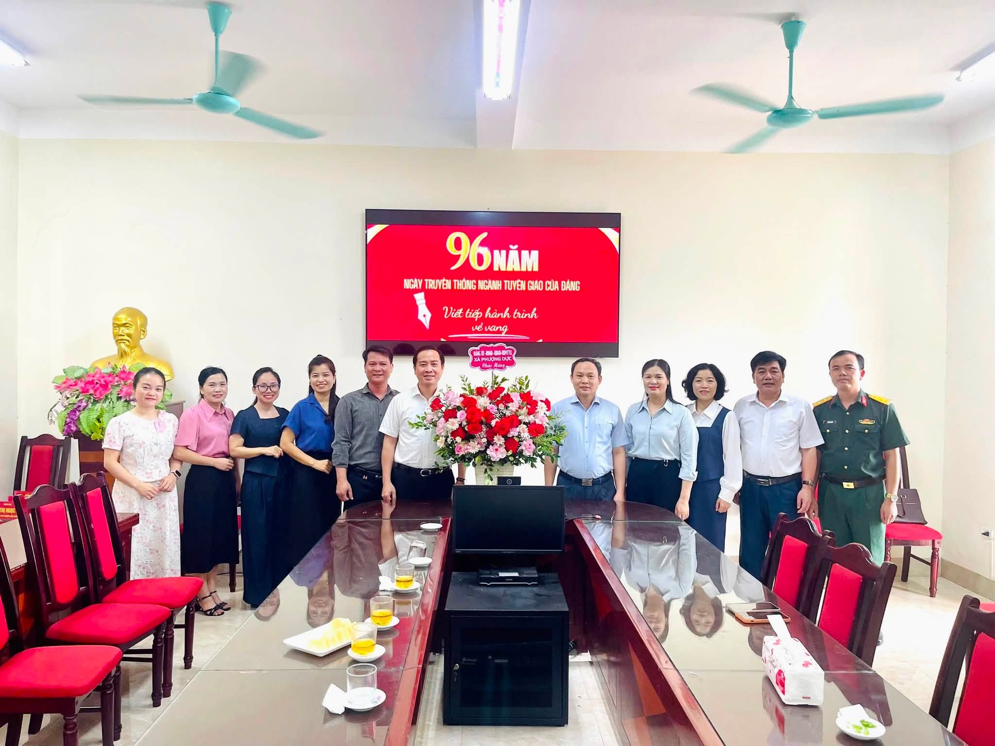 Xã Phượng Dực: Phát huy truyền thống vẻ vang, nâng cao chất lượng công tác tư tưởng, tuyên giáo trong giai đoạn mới