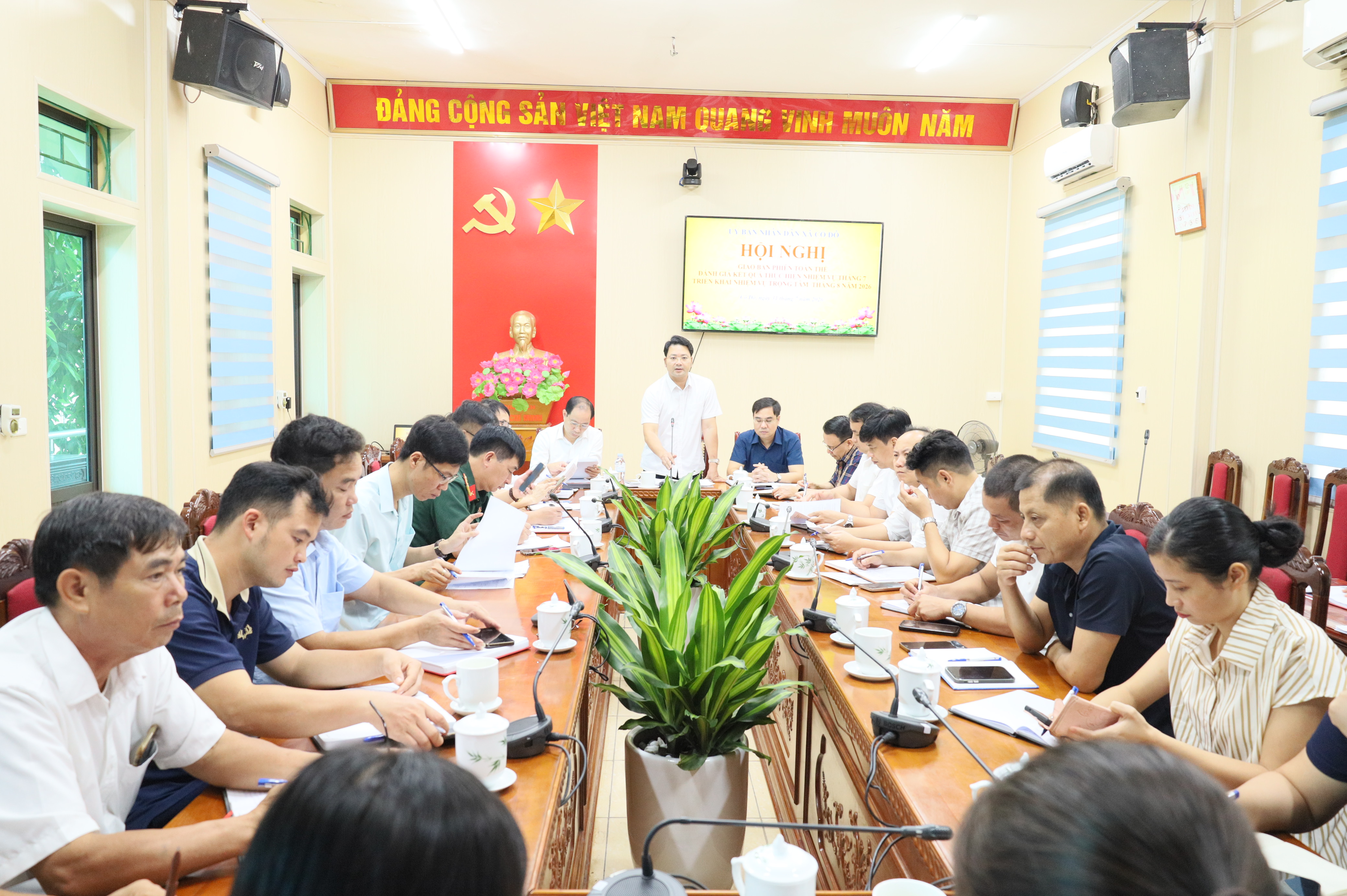 Xã Cổ Đô rà soát toàn diện nhiệm vụ tháng 7, tập trung tăng tốc các chỉ tiêu phát triển trong tháng 8-2026