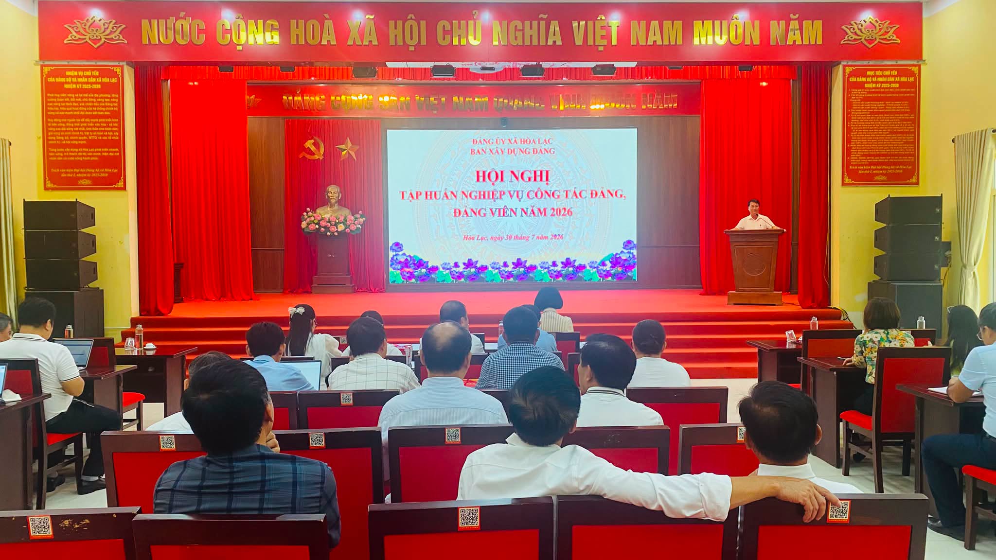 Đảng uỷ xã Hòa Lạc chuẩn hóa nghiệp vụ công tác Đảng, nâng cao năng lực đội ngũ cấp ủy từ cơ sở