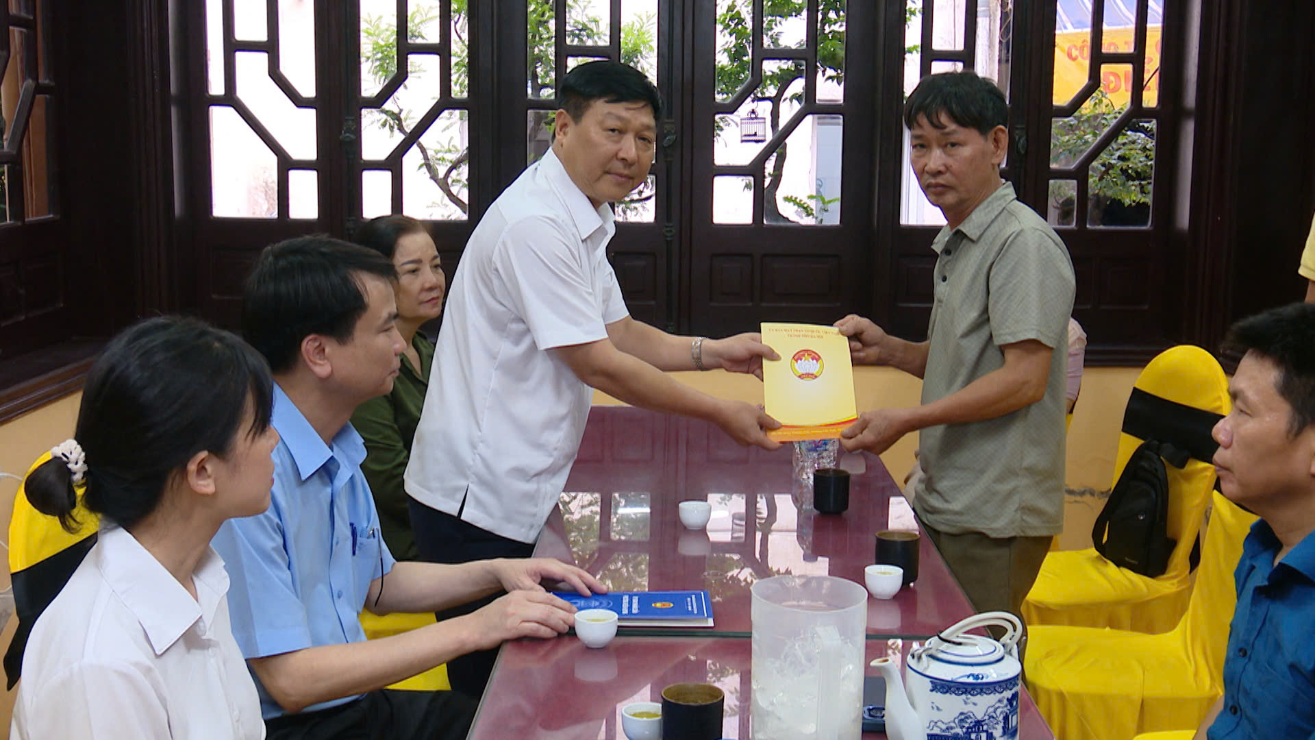 Hà Nội kịp thời hỗ trợ gia đình các nạn nhân vụ cháy tại phường Kiến Hưng