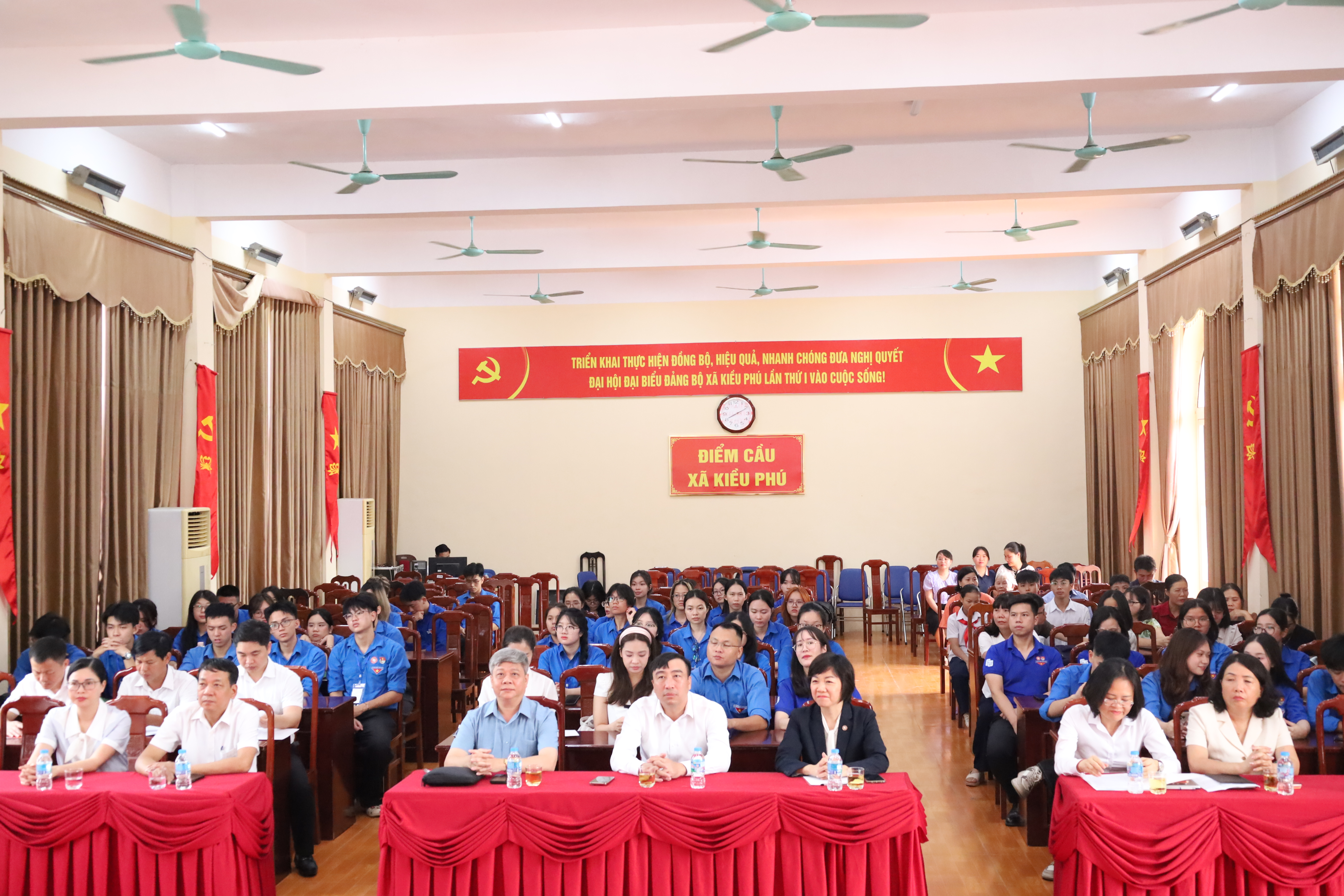 Xã Kiều Phú tôn vinh học sinh xuất sắc, lan tỏa truyền thống hiếu học và khát vọng vươn cao