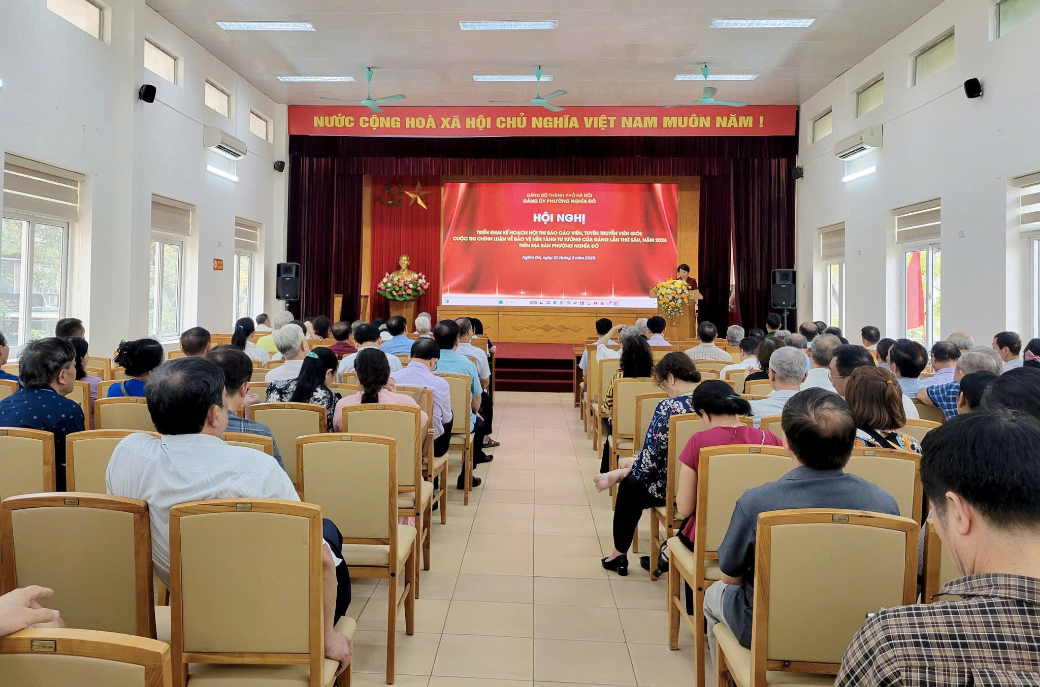 Phường Nghĩa Đô phát động Cuộc thi chính luận lần thứ Sáu, lan tỏa trách nhiệm bảo vệ nền tảng tư tưởng của Đảng trong toàn hệ thống chính trị