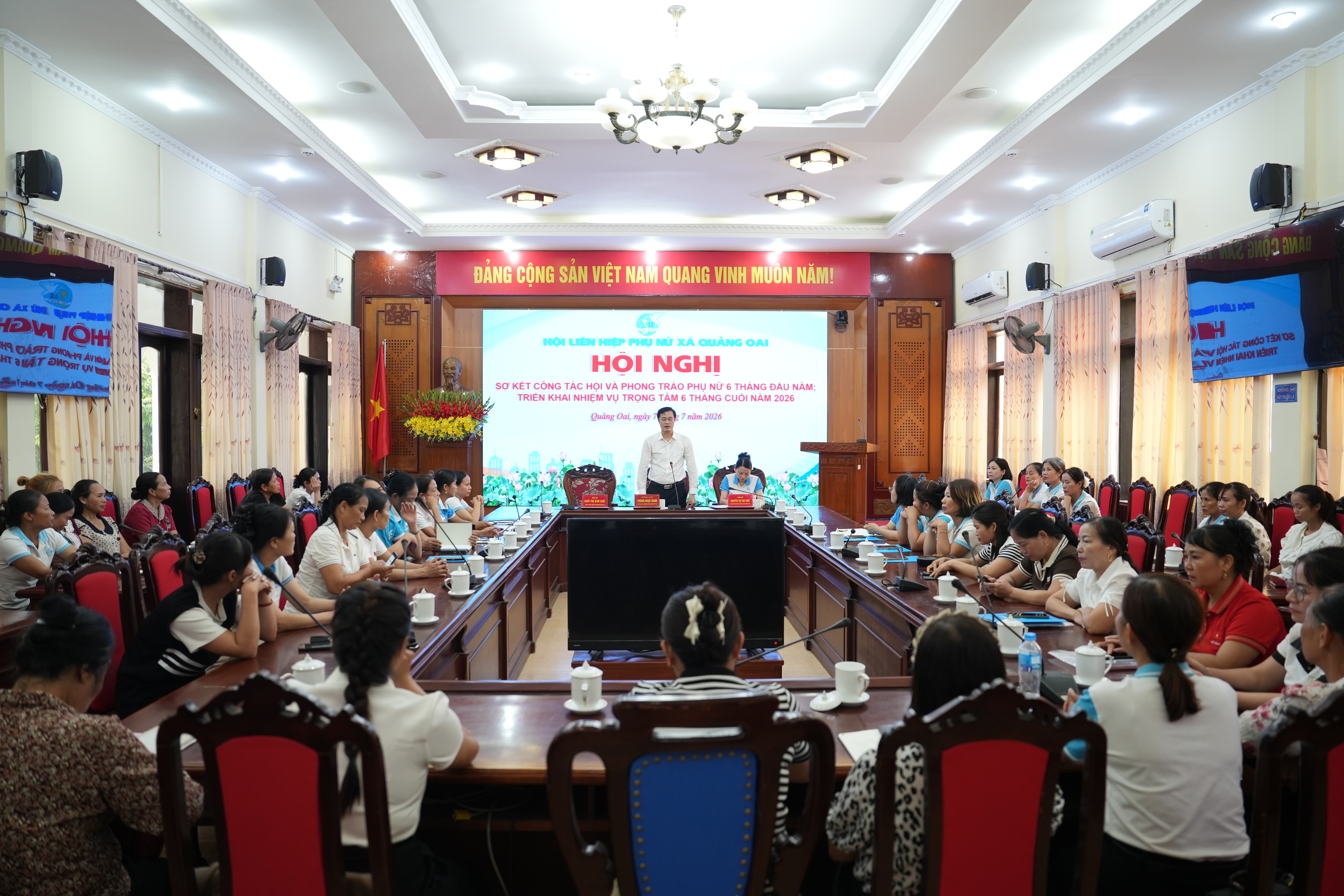 Xã Quảng Oai kiện toàn 12 Chi hội Phụ nữ, tạo nền tảng nâng cao hiệu quả hoạt động sau sắp xếp đơn vị hành chính