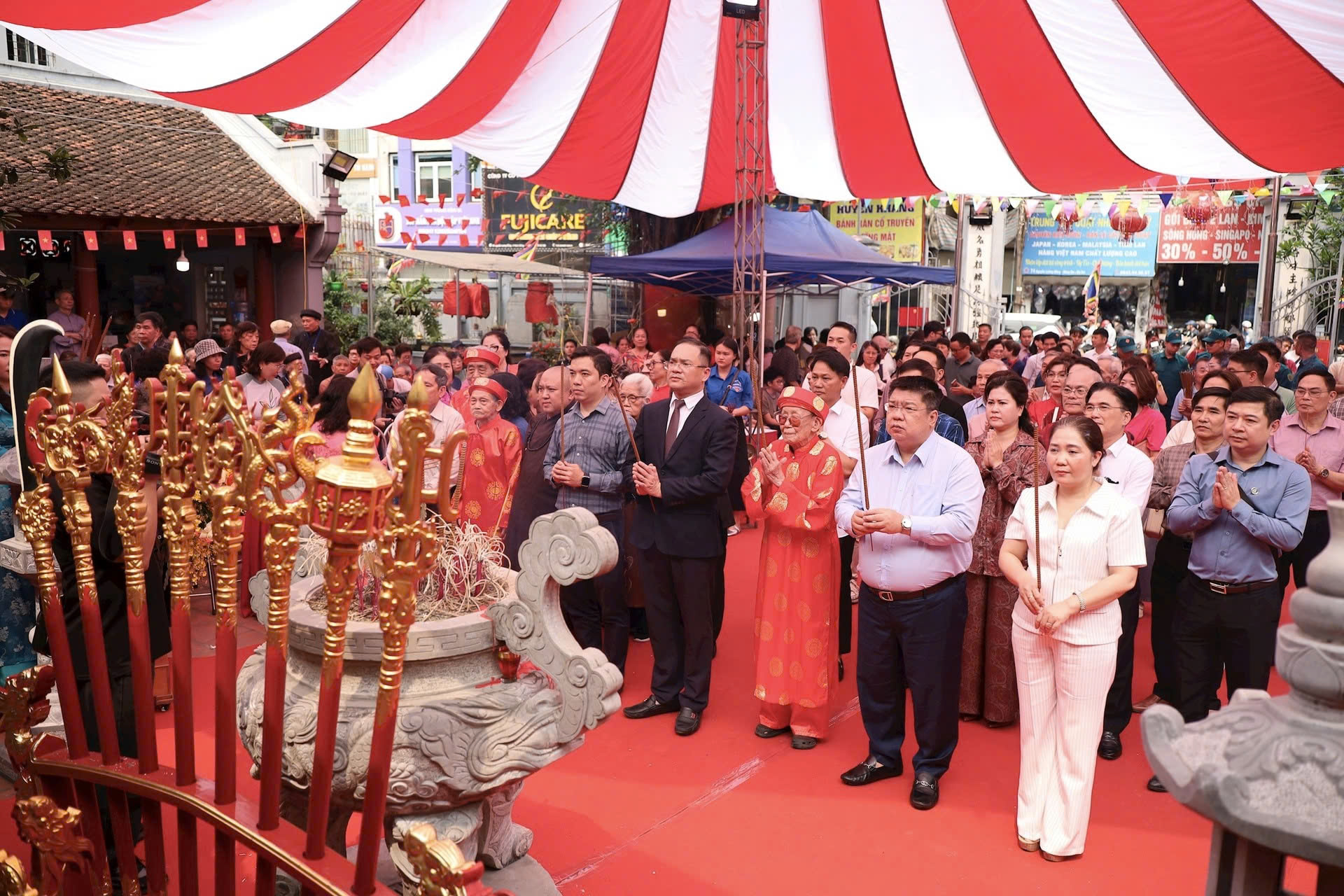 Phường Đống Đa trang trọng tổ chức Lễ hội truyền thống Đình Nam Đồng tưởng niệm Thái úy Việt Quốc công Lý Thường Kiệt