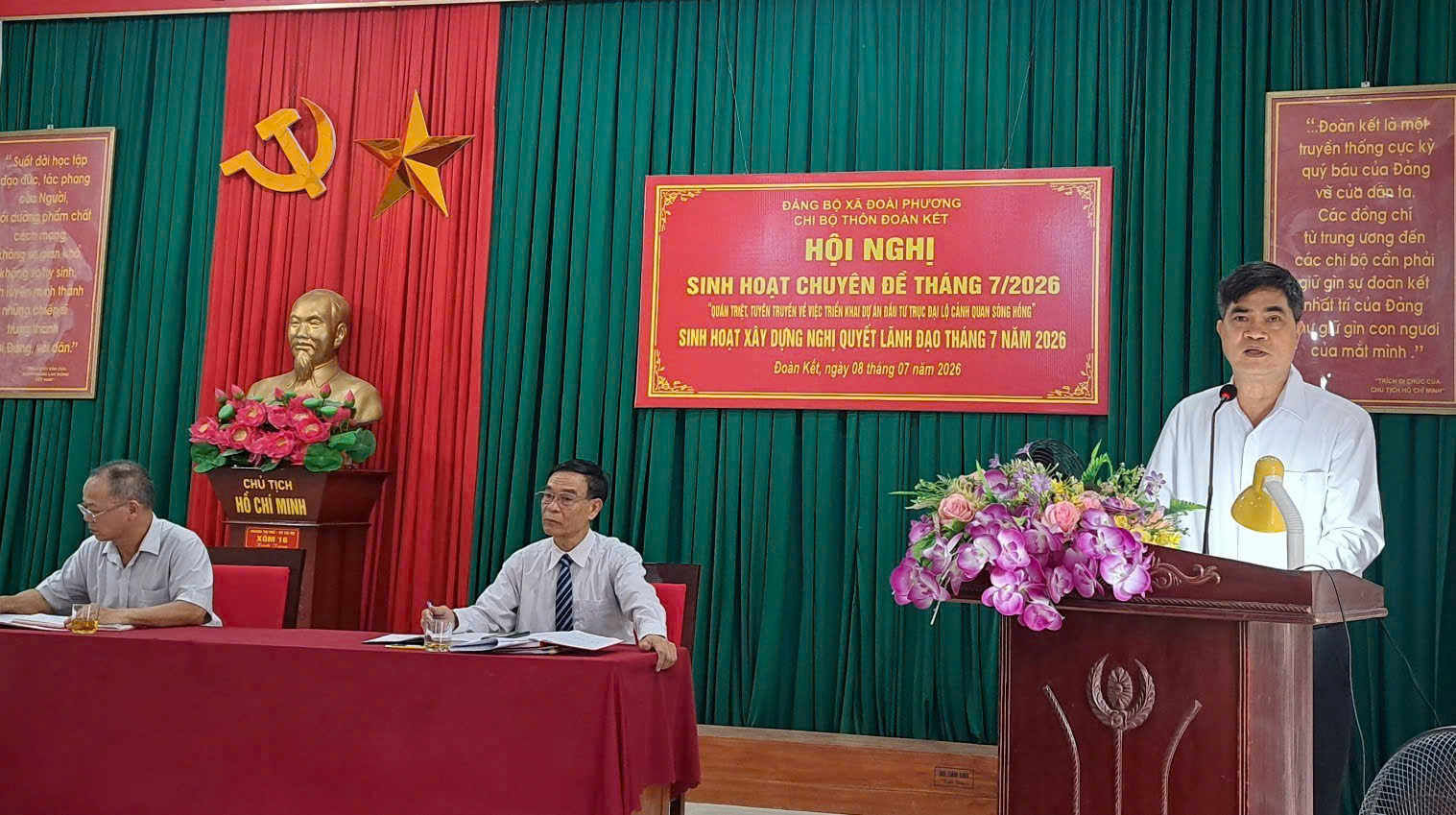 Xã Đoài Phương tăng cường bám sát cơ sở, nâng cao chất lượng sinh hoạt chi bộ sau sắp xếp thôn