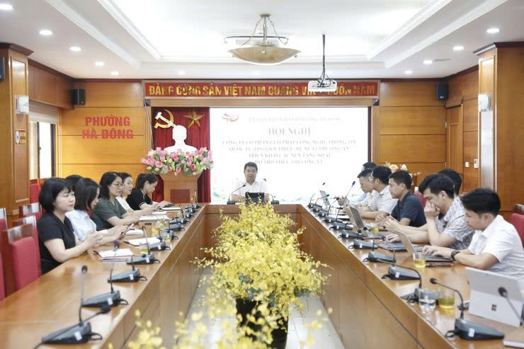 UBND phường Hà Đông thúc đẩy ứng dụng AI và nền tảng số, hướng tới nâng cao hiệu quả quản trị địa phương