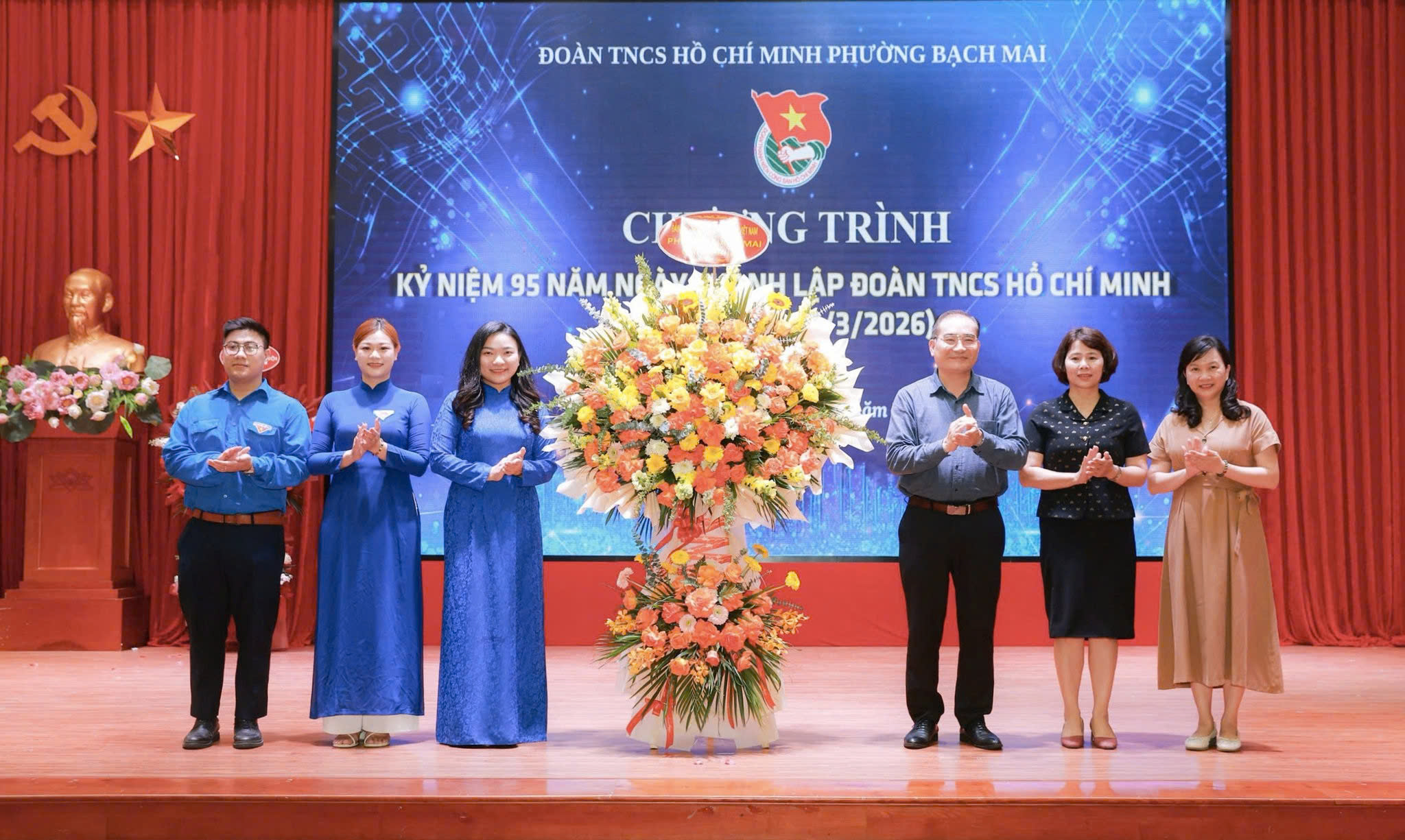 Tuổi trẻ phường Bạch Mai sôi nổi kỷ niệm 95 năm Ngày thành lập Đoàn, lan tỏa ý thức pháp luật và trách nhiệm cộng đồng