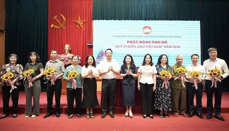 Phường Hai Bà Trưng hưởng ứng ủng hộ Quỹ “Vì biển, đảo Việt Nam”, đăng ký ủng hộ gần 700 triệu đồng ngay lễ phát động